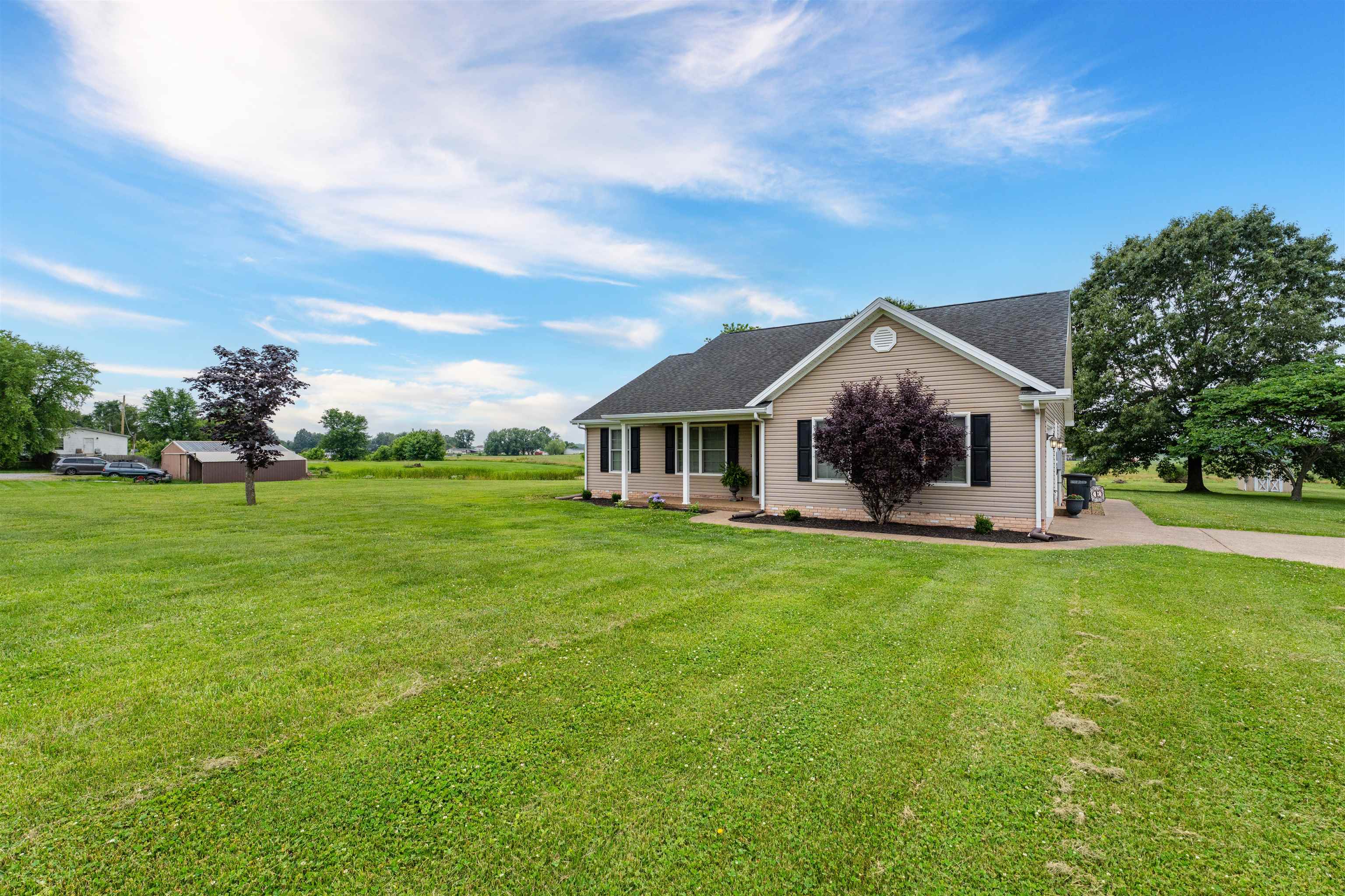 9643 McCamish Rd, Whitesville, Kentucky 42378, 3 Bedrooms Bedrooms, ,2 BathroomsBathrooms,Single Family Residence,For Sale,McCamish Rd,92303
