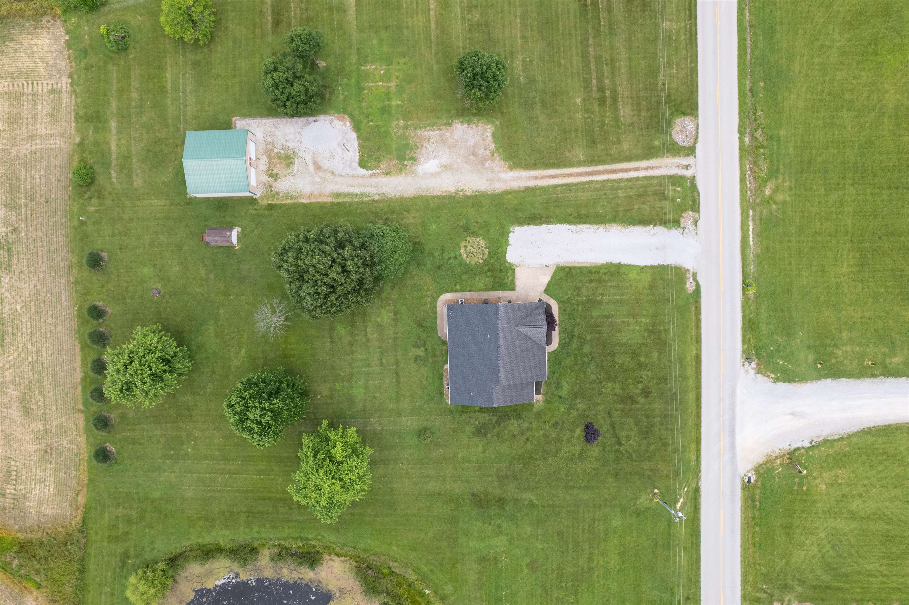 9643 McCamish Rd, Whitesville, Kentucky 42378, 3 Bedrooms Bedrooms, ,2 BathroomsBathrooms,Single Family Residence,For Sale,McCamish Rd,92303