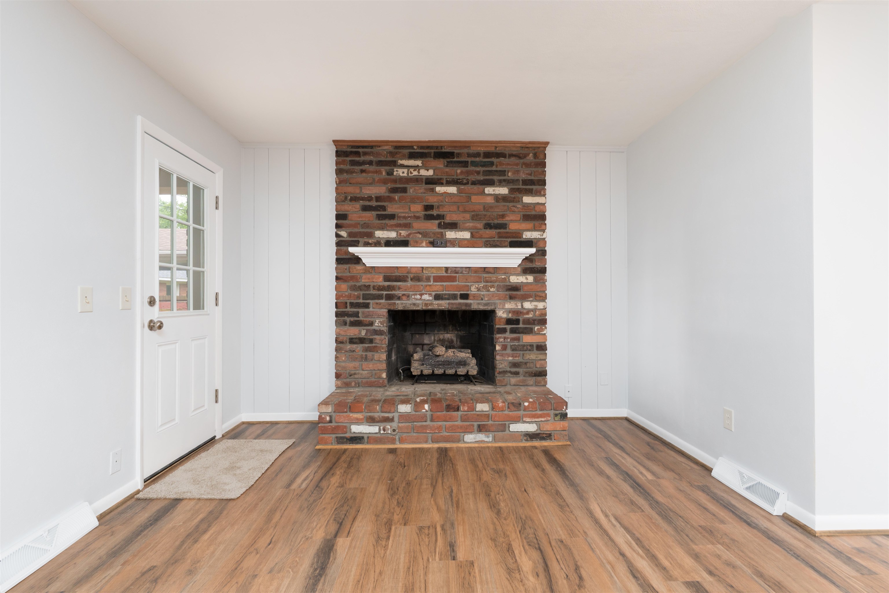 812 Wesleyan Park Dr., Owensboro, Kentucky 42301, 3 Bedrooms Bedrooms, ,2 BathroomsBathrooms,Single Family Residence,For Sale,Wesleyan Park Dr.,92307