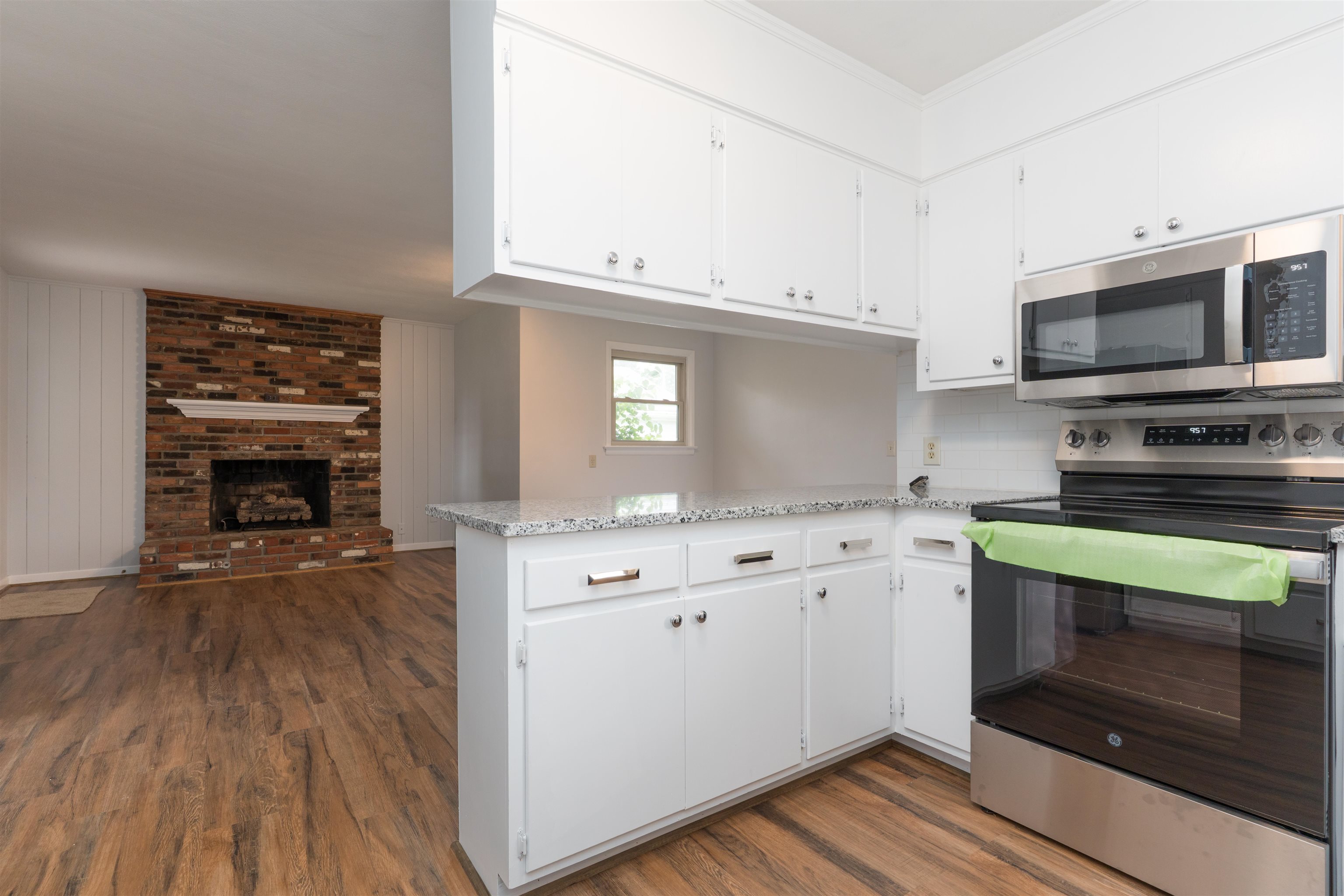 812 Wesleyan Park Dr., Owensboro, Kentucky 42301, 3 Bedrooms Bedrooms, ,2 BathroomsBathrooms,Single Family Residence,For Sale,Wesleyan Park Dr.,92307