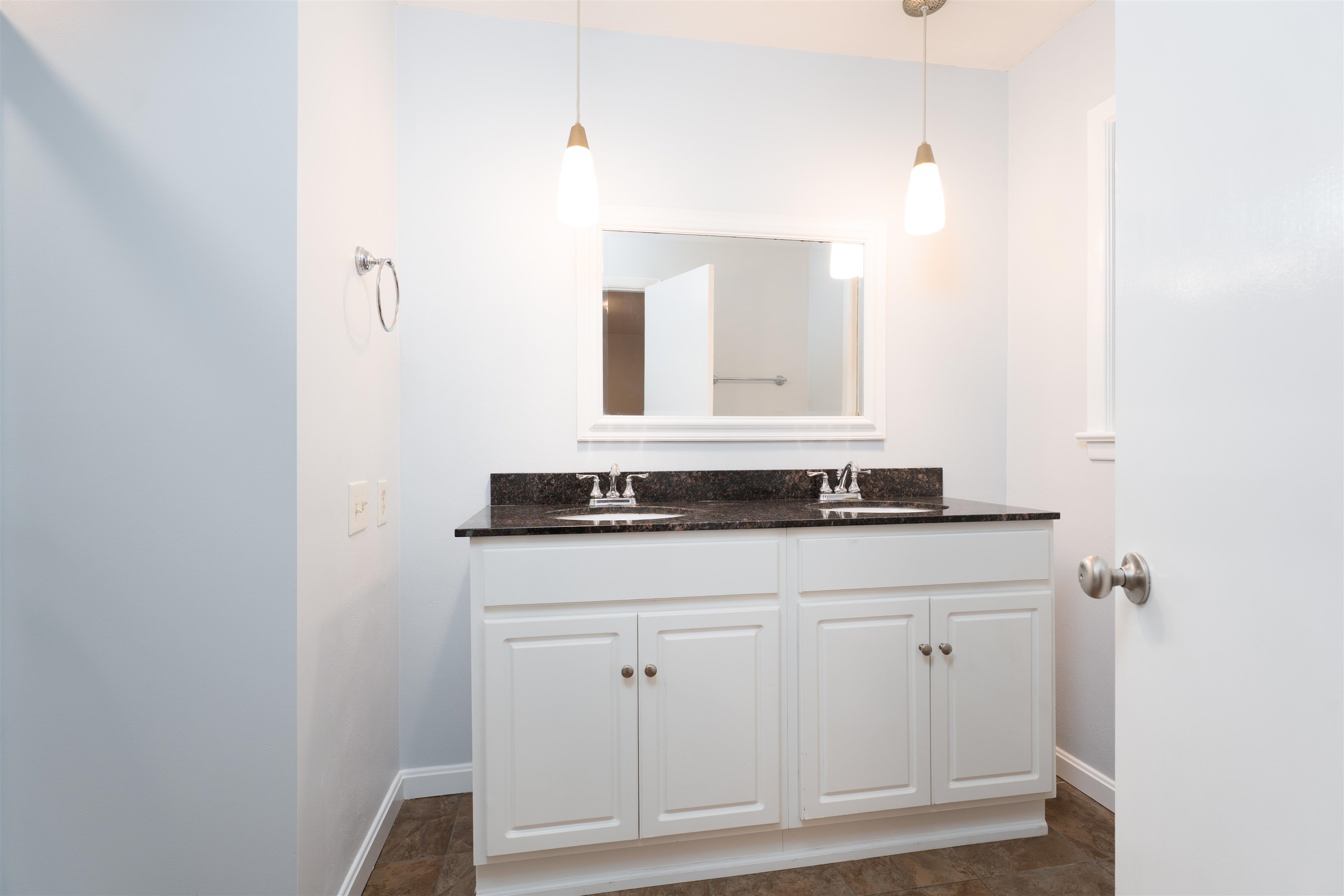 812 Wesleyan Park Dr., Owensboro, Kentucky 42301, 3 Bedrooms Bedrooms, ,2 BathroomsBathrooms,Single Family Residence,For Sale,Wesleyan Park Dr.,92307