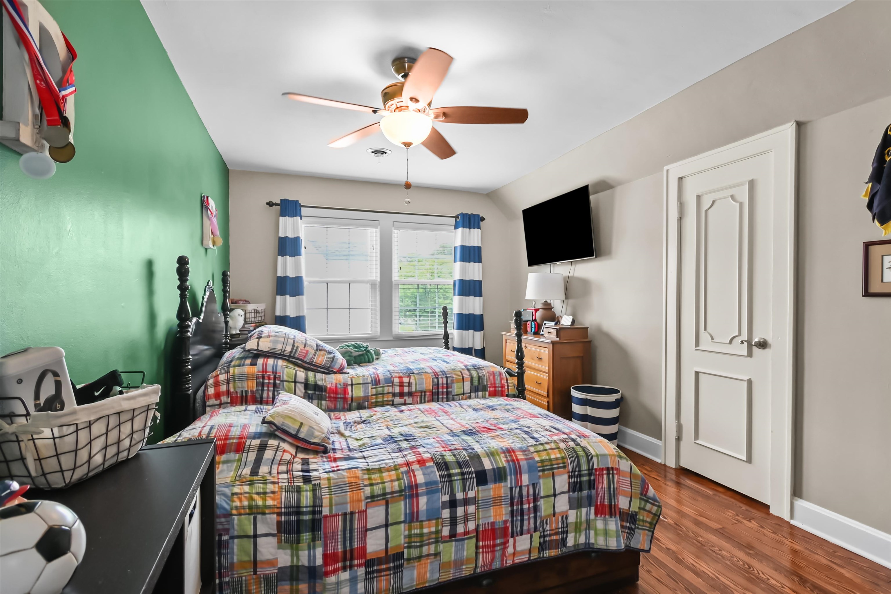 2126 Griffith Place West, Owensboro, Kentucky 42301, 3 Bedrooms Bedrooms, ,2 BathroomsBathrooms,Single Family Residence,For Sale,Griffith Place West,92312