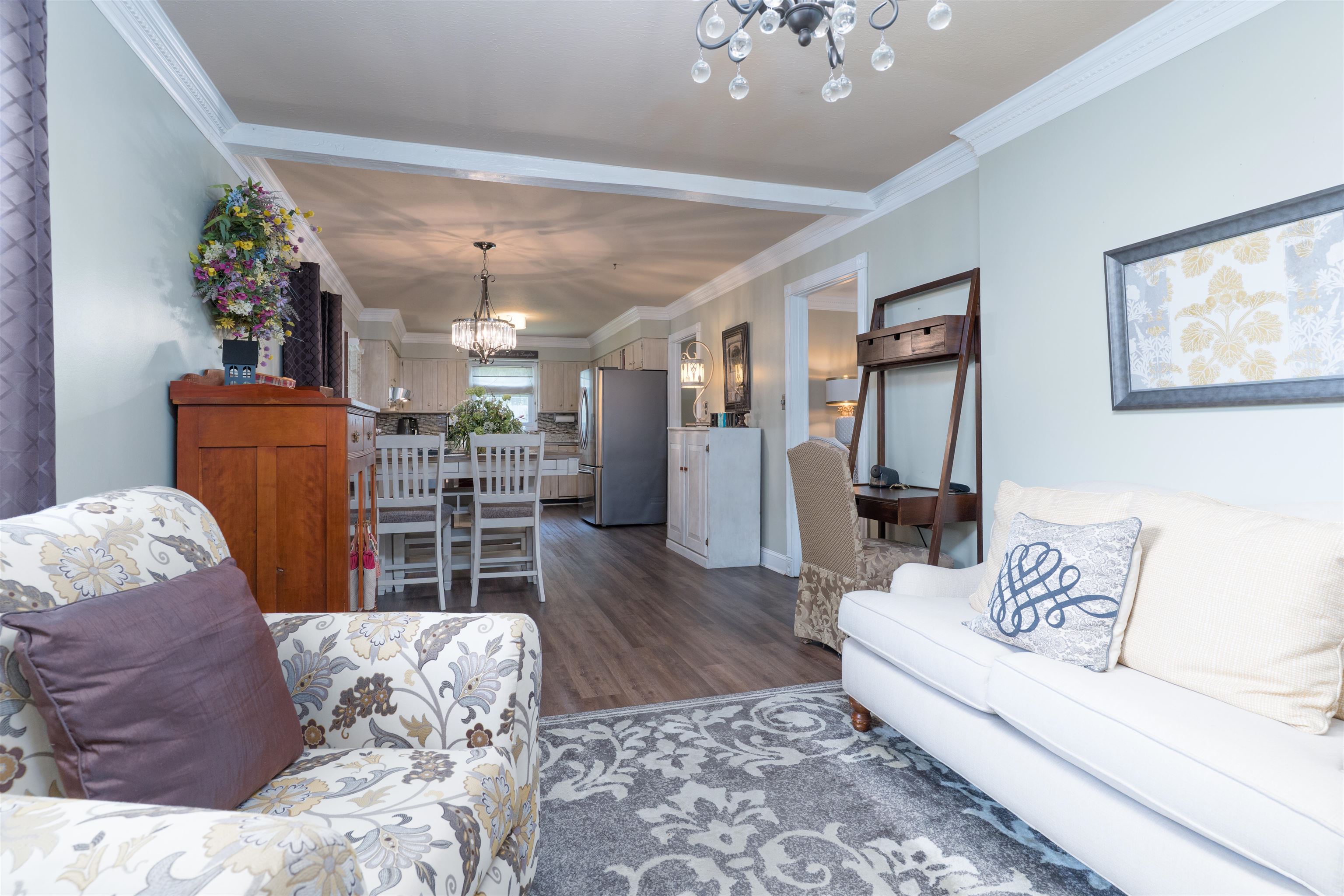 2215 Twenty Grand Ave, Owensboro, Kentucky 42301, 5 Bedrooms Bedrooms, ,2 BathroomsBathrooms,Single Family Residence,For Sale,Twenty Grand Ave,92317