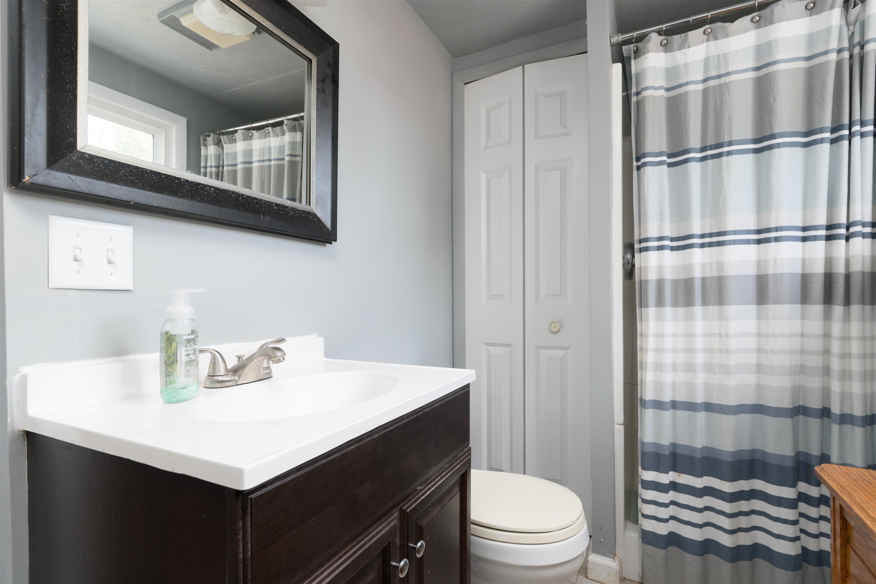 2215 Twenty Grand Ave, Owensboro, Kentucky 42301, 5 Bedrooms Bedrooms, ,2 BathroomsBathrooms,Single Family Residence,For Sale,Twenty Grand Ave,92317