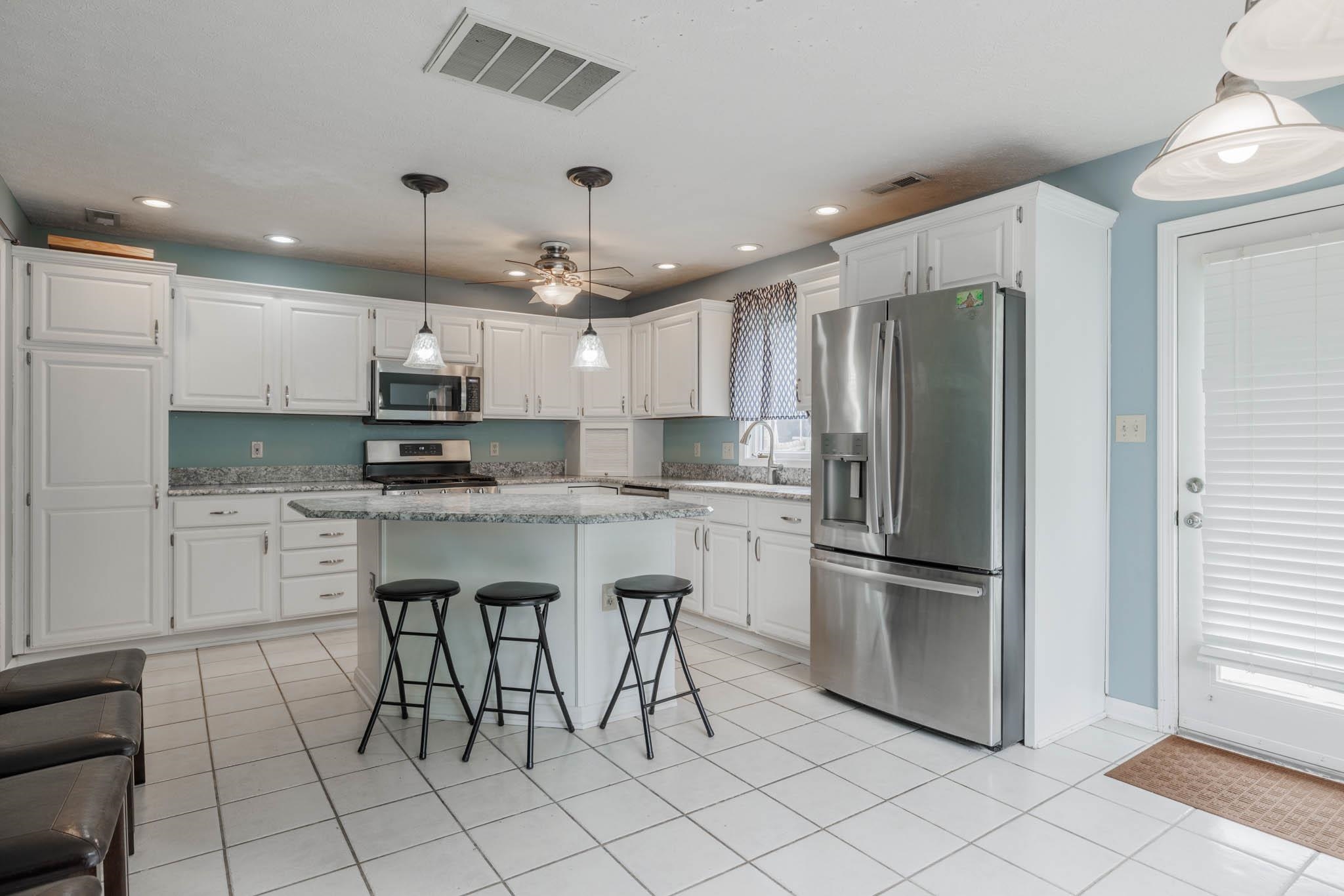 3336 Bryant Court, Owensboro, Kentucky 42303, 3 Bedrooms Bedrooms, ,2 BathroomsBathrooms,Ranch,For Sale,Bryant Court,92318