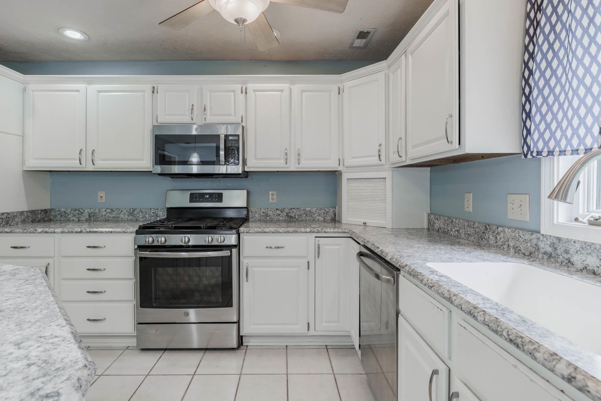 3336 Bryant Court, Owensboro, Kentucky 42303, 3 Bedrooms Bedrooms, ,2 BathroomsBathrooms,Ranch,For Sale,Bryant Court,92318