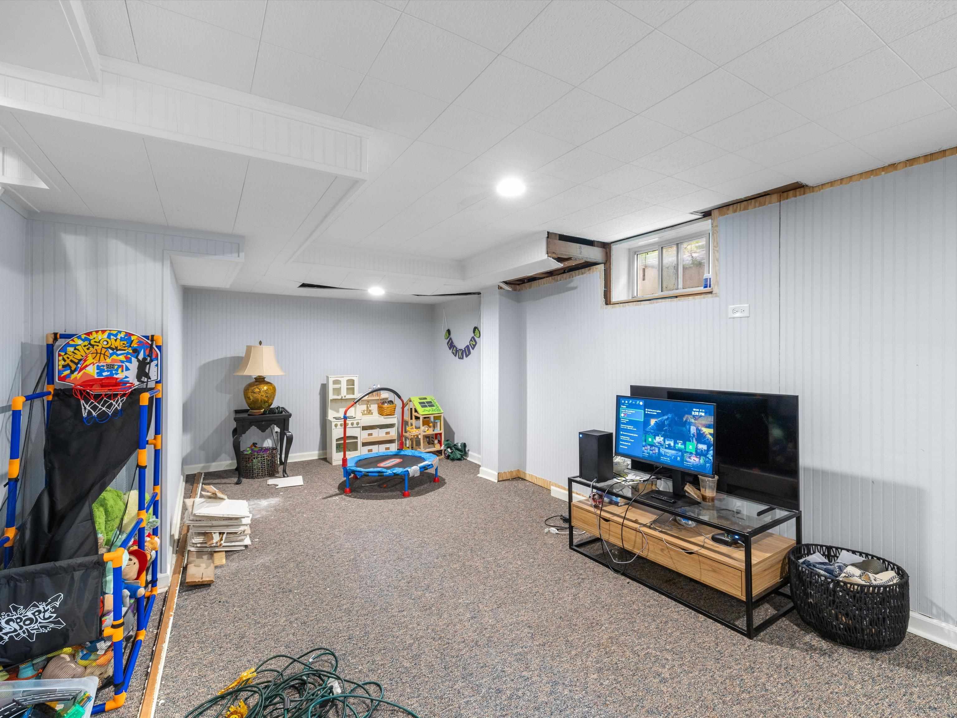 2115 Griffith Place E., Owensboro, Kentucky 42301, 3 Bedrooms Bedrooms, ,1 BathroomBathrooms,Single Family Residence,For Sale,Griffith Place E.,92322