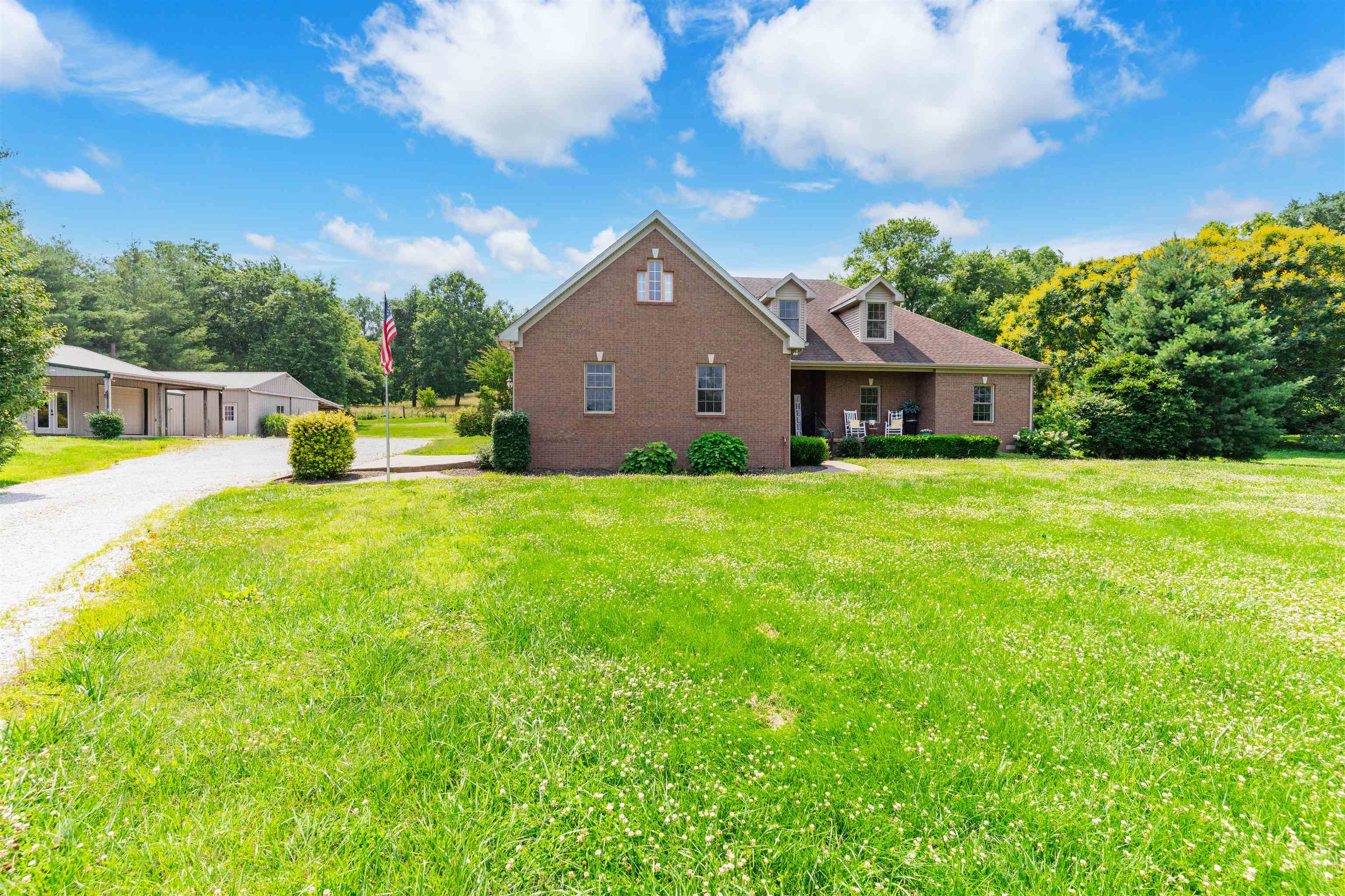 3619 Hayden Rd, Owensboro, Kentucky 42303, 3 Bedrooms Bedrooms, ,3 BathroomsBathrooms,Single Family Residence,For Sale,Hayden Rd,92324