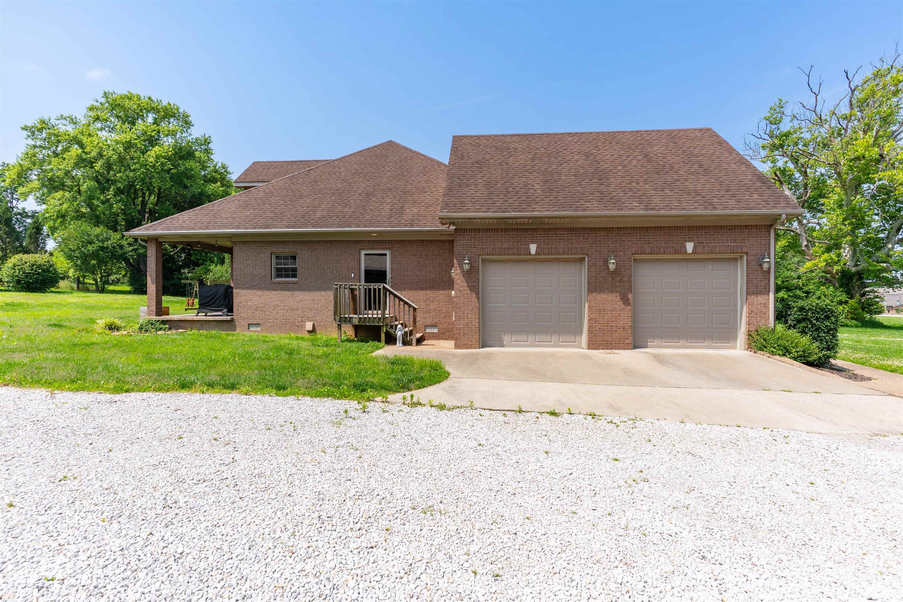 3619 Hayden Rd, Owensboro, Kentucky 42303, 3 Bedrooms Bedrooms, ,3 BathroomsBathrooms,Single Family Residence,For Sale,Hayden Rd,92324