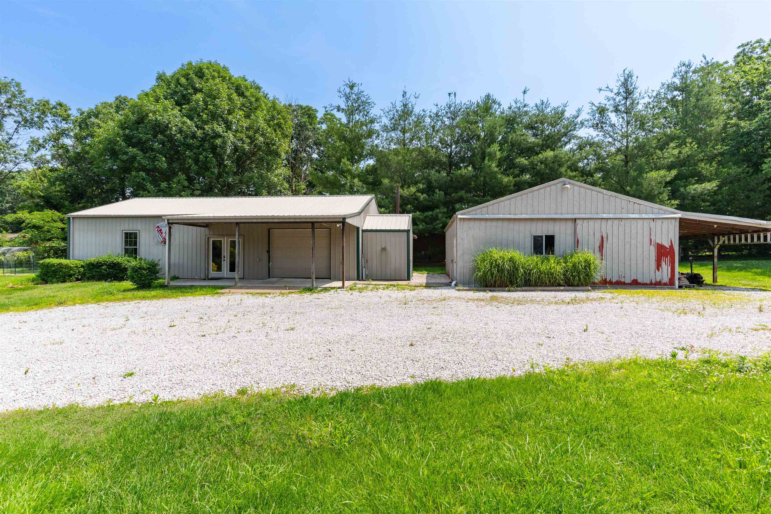 3619 Hayden Rd, Owensboro, Kentucky 42303, 3 Bedrooms Bedrooms, ,3 BathroomsBathrooms,Single Family Residence,For Sale,Hayden Rd,92324