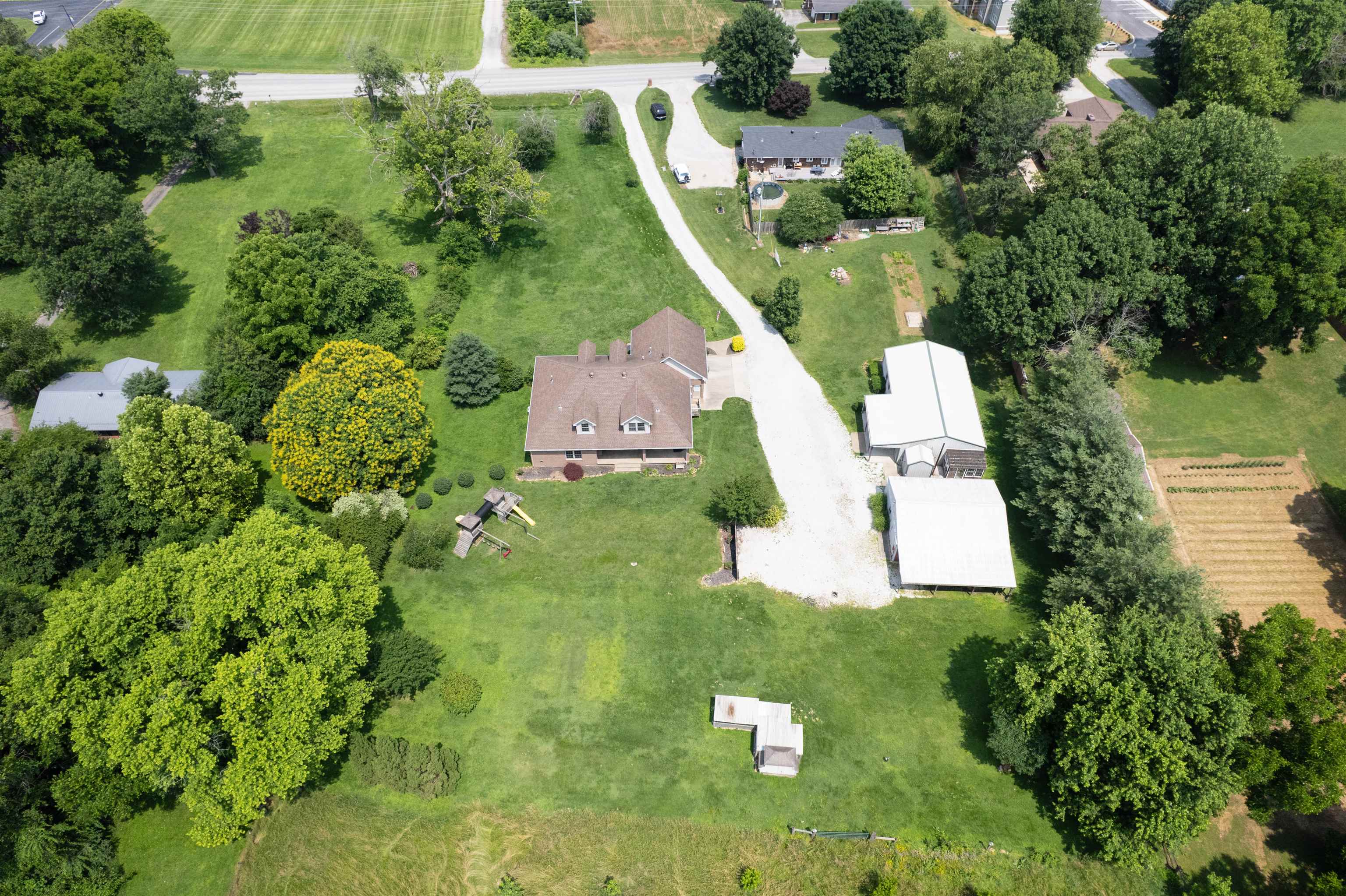 3619 Hayden Rd, Owensboro, Kentucky 42303, 3 Bedrooms Bedrooms, ,3 BathroomsBathrooms,Single Family Residence,For Sale,Hayden Rd,92324