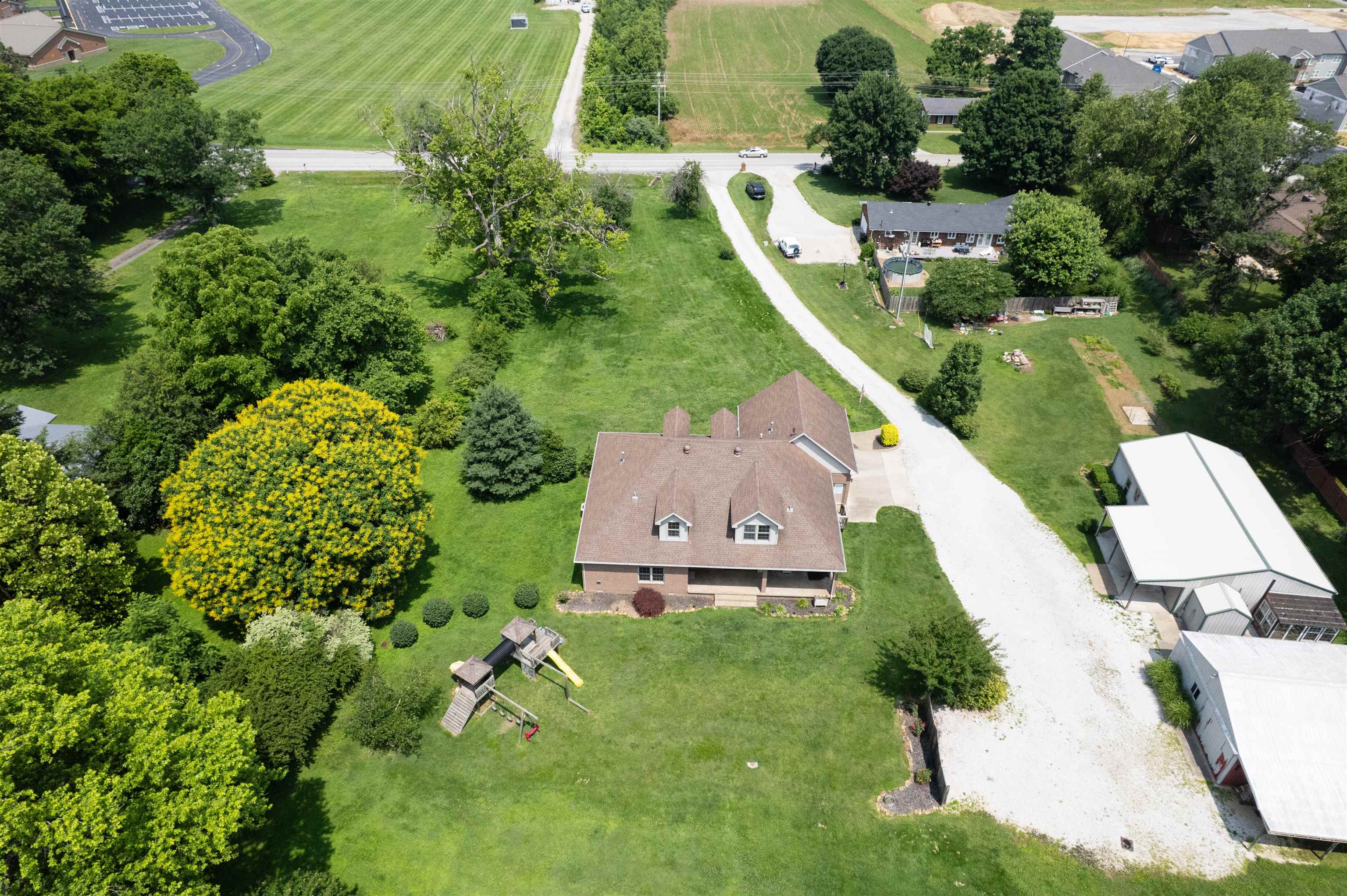 3619 Hayden Rd, Owensboro, Kentucky 42303, 3 Bedrooms Bedrooms, ,3 BathroomsBathrooms,Single Family Residence,For Sale,Hayden Rd,92324