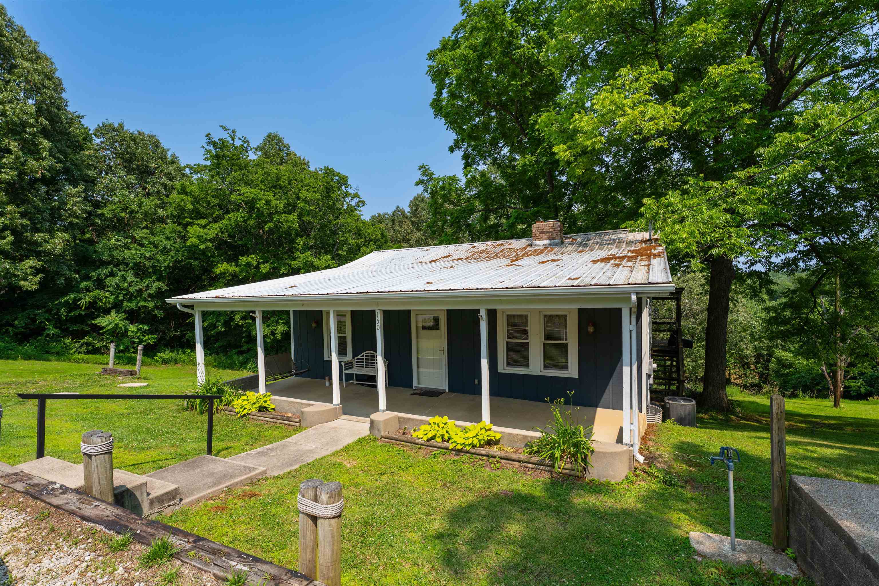 150 Highbanks Ferry Rd, Slaughters, Kentucky 42456, 2 Bedrooms Bedrooms, ,1 BathroomBathrooms,Single Family Residence,For Sale,Highbanks Ferry Rd,92326