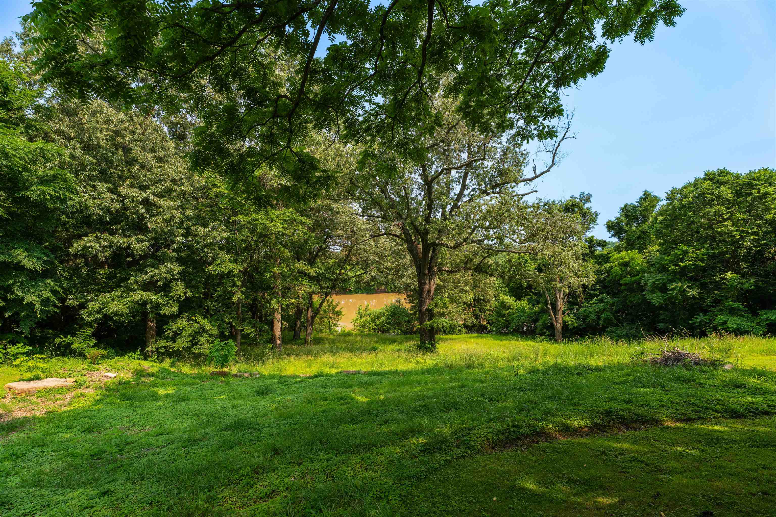 150 Highbanks Ferry Rd, Slaughters, Kentucky 42456, 2 Bedrooms Bedrooms, ,1 BathroomBathrooms,Single Family Residence,For Sale,Highbanks Ferry Rd,92326