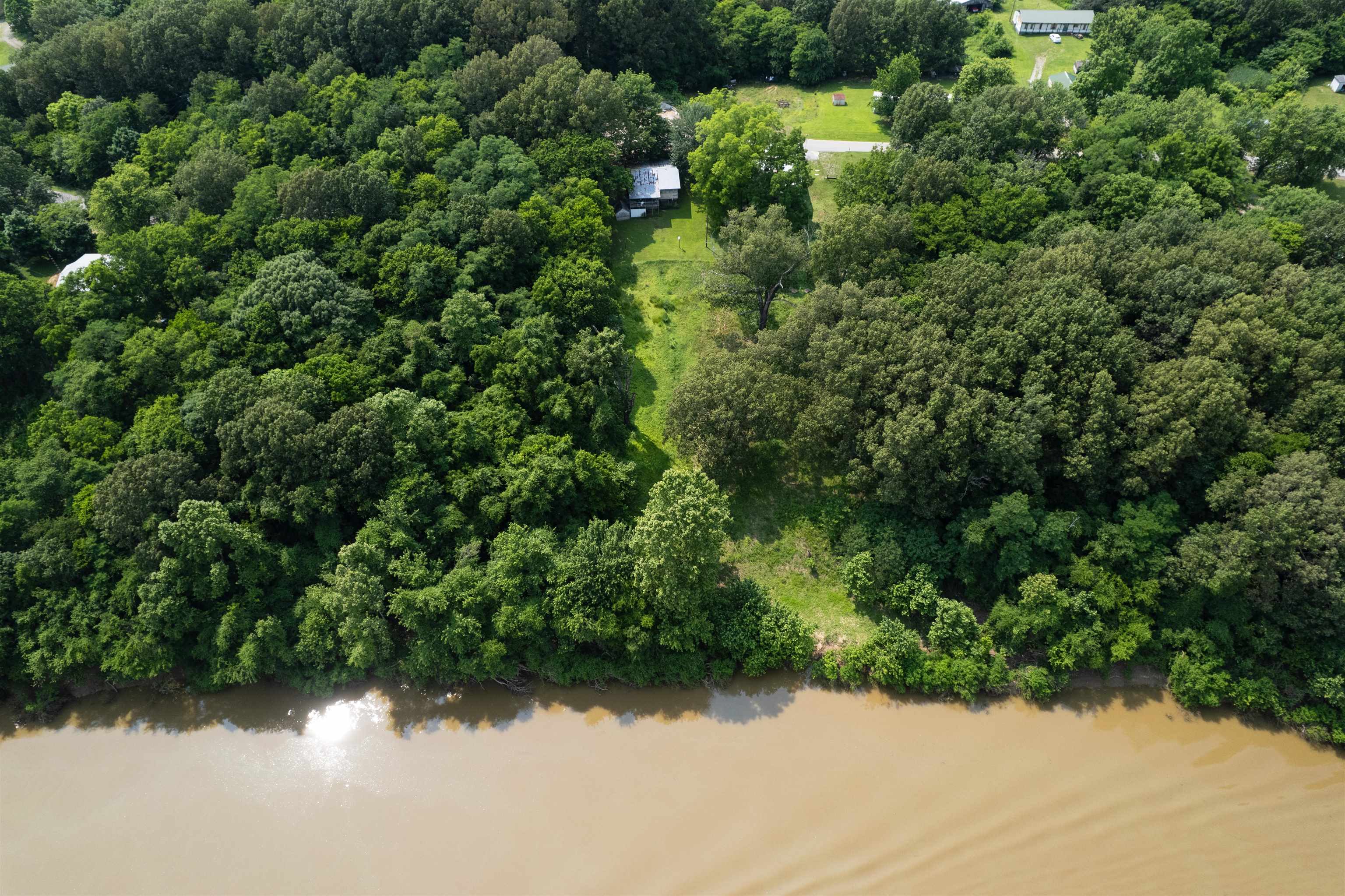 150 Highbanks Ferry Rd, Slaughters, Kentucky 42456, 2 Bedrooms Bedrooms, ,1 BathroomBathrooms,Single Family Residence,For Sale,Highbanks Ferry Rd,92326
