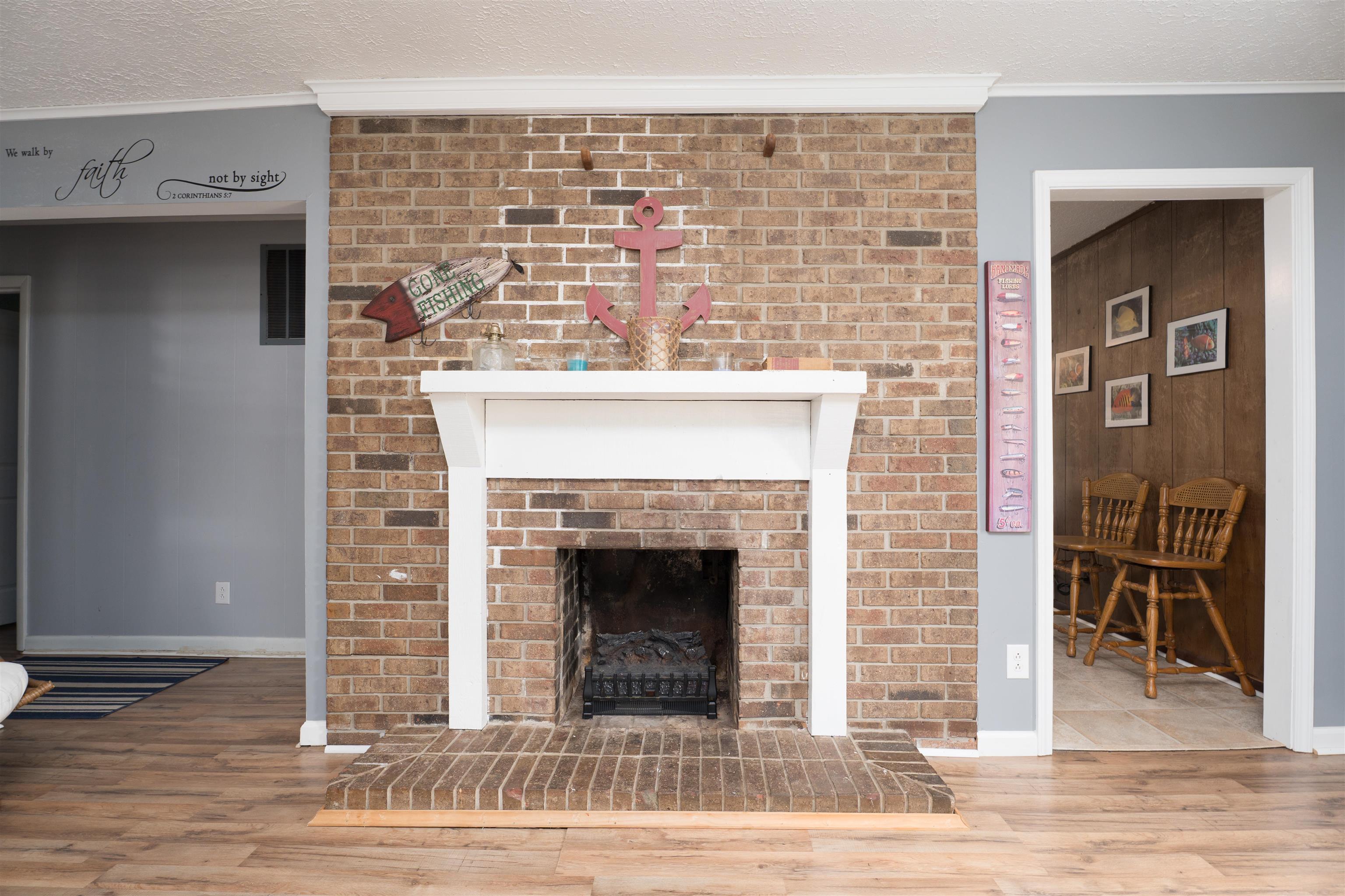 150 Highbanks Ferry Rd, Slaughters, Kentucky 42456, 2 Bedrooms Bedrooms, ,1 BathroomBathrooms,Single Family Residence,For Sale,Highbanks Ferry Rd,92326