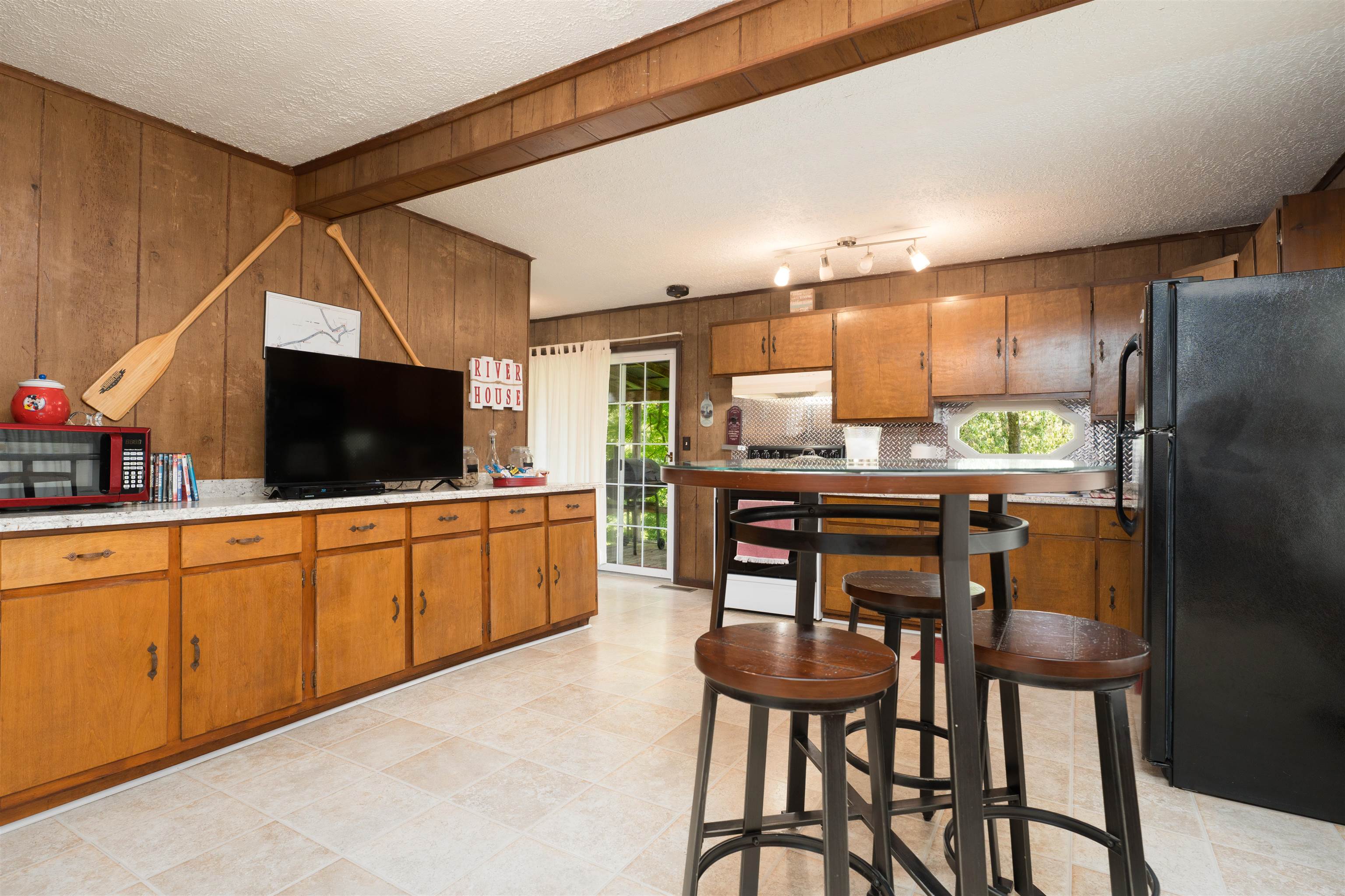 150 Highbanks Ferry Rd, Slaughters, Kentucky 42456, 2 Bedrooms Bedrooms, ,1 BathroomBathrooms,Single Family Residence,For Sale,Highbanks Ferry Rd,92326