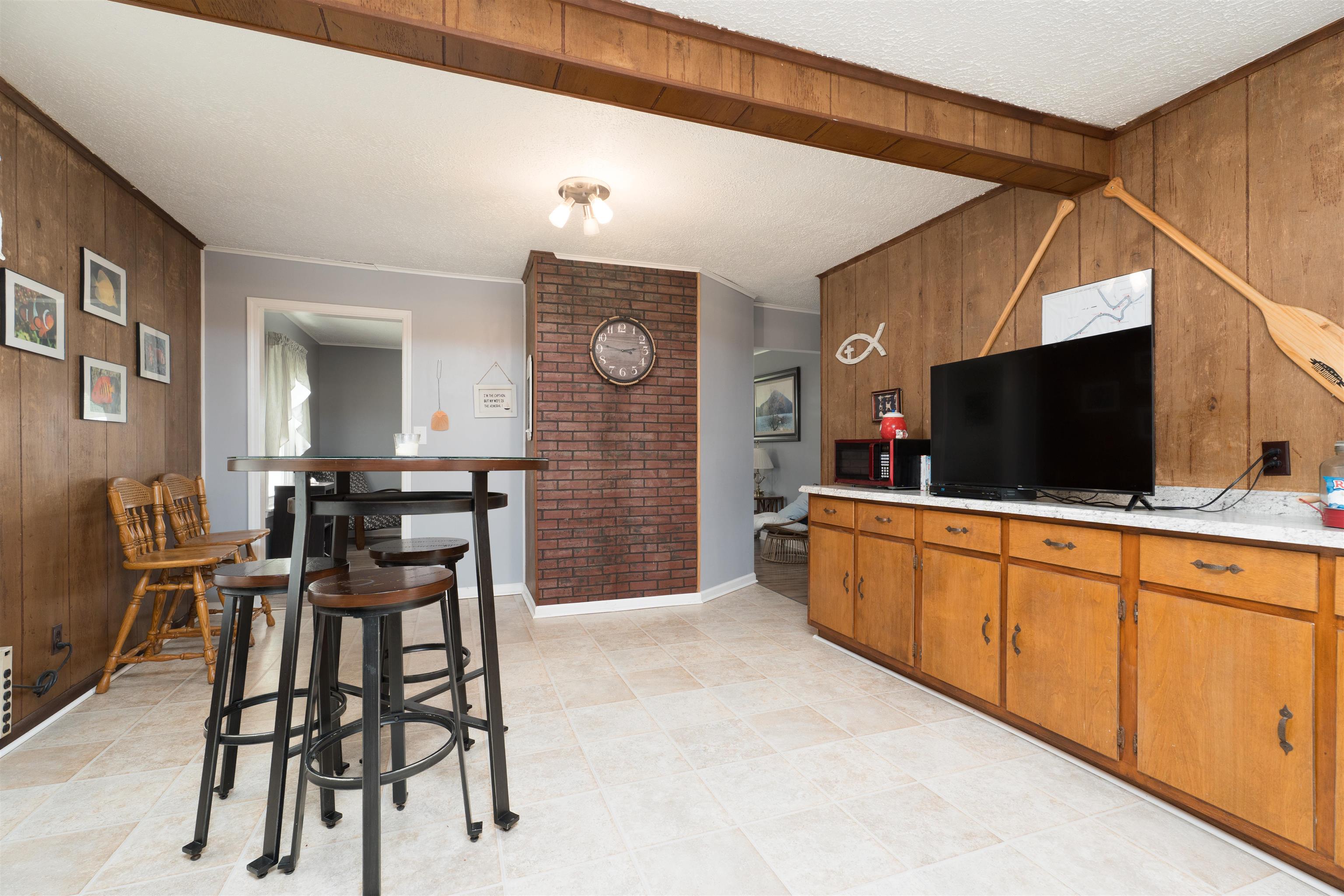 150 Highbanks Ferry Rd, Slaughters, Kentucky 42456, 2 Bedrooms Bedrooms, ,1 BathroomBathrooms,Single Family Residence,For Sale,Highbanks Ferry Rd,92326