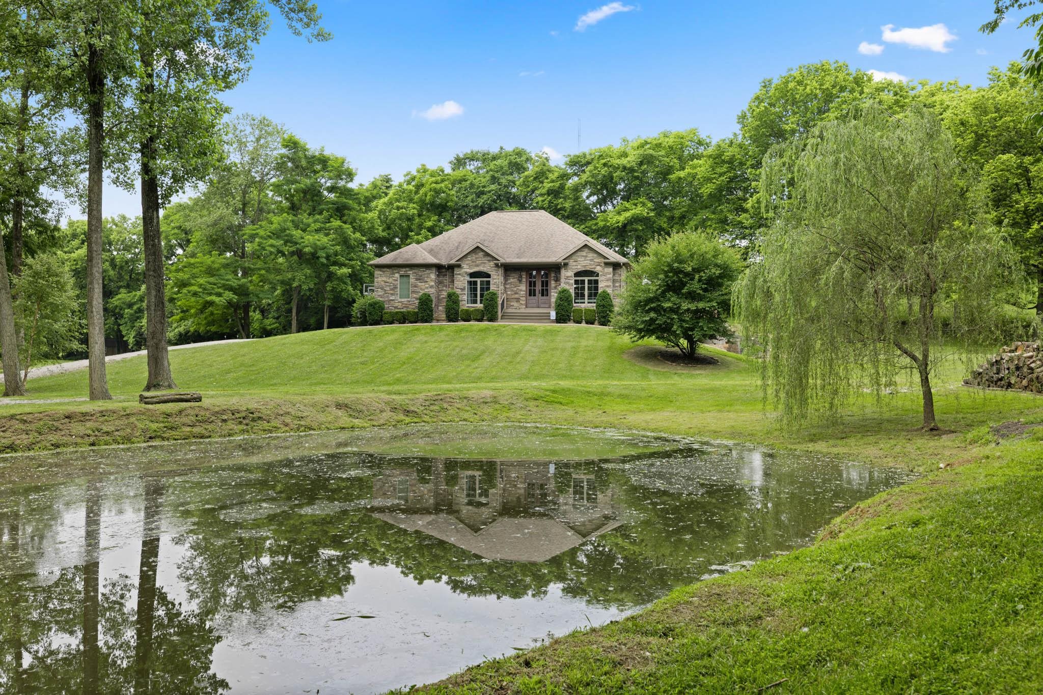 212 Rudy Rd., Owensboro, Kentucky 42301, 4 Bedrooms Bedrooms, ,3 BathroomsBathrooms,Single Family Residence,For Sale,Rudy Rd.,92332