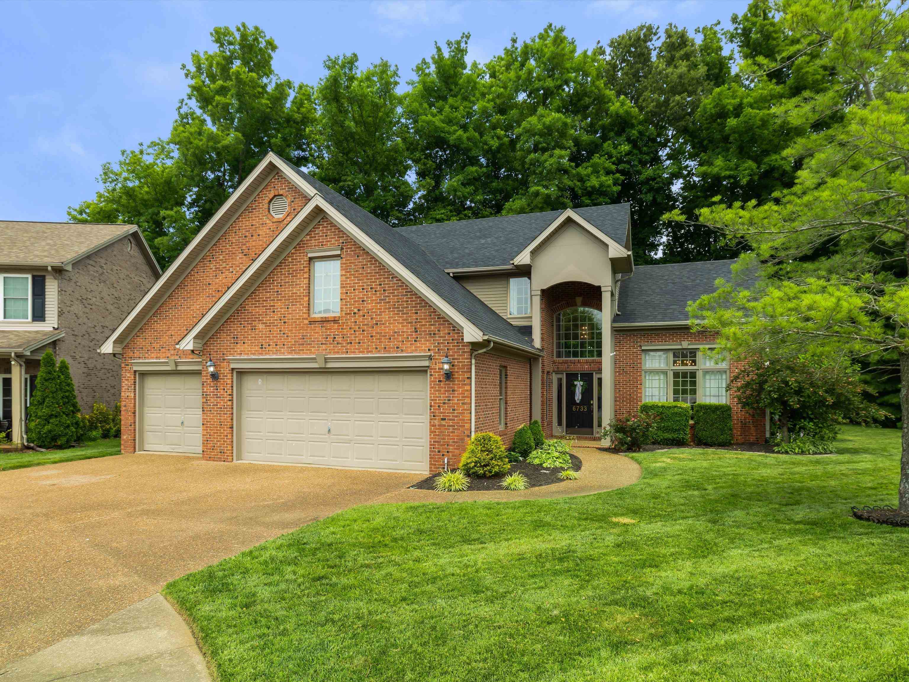 6733 Kingston Drive, Owensboro, Kentucky 42303, 4 Bedrooms Bedrooms, ,3 BathroomsBathrooms,Single Family Residence,For Sale,Kingston Drive,92335