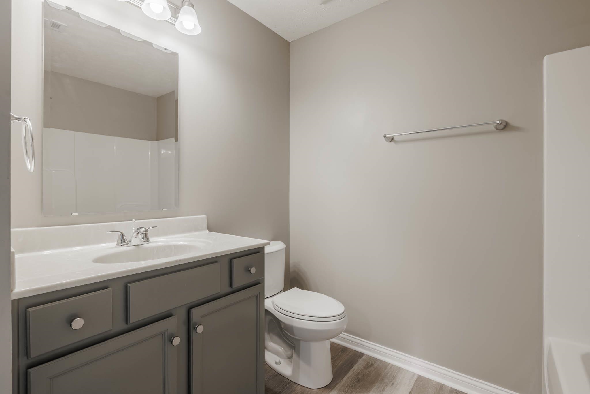 4819 Bernheim Drive, Owensboro, Kentucky 42301, 3 Bedrooms Bedrooms, ,2 BathroomsBathrooms,Single Family Residence,For Sale,Bernheim Drive,92336