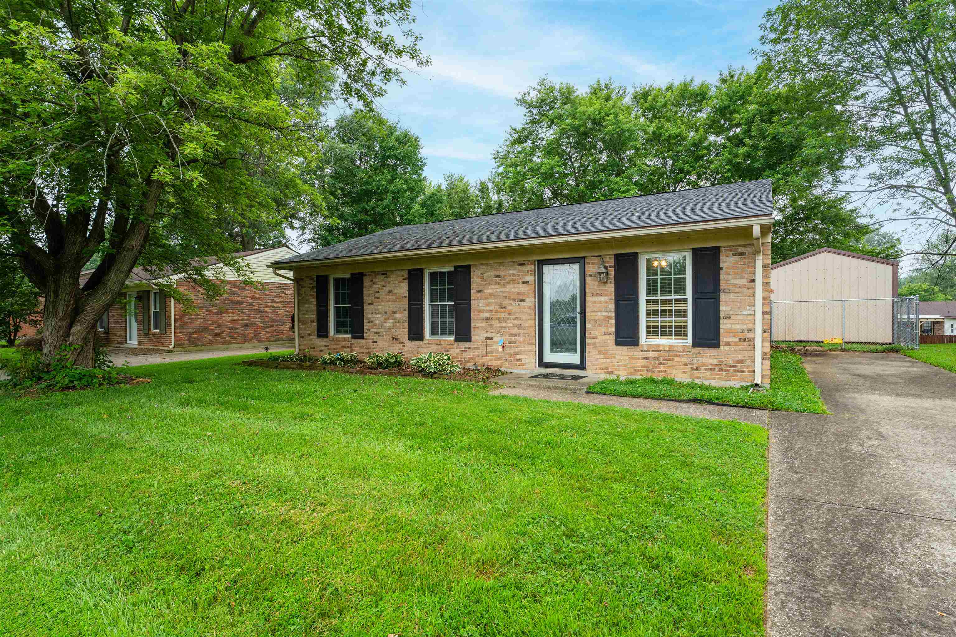 4730 Shell Dr., Owensboro, Kentucky 42303, 3 Bedrooms Bedrooms, ,1 BathroomBathrooms,Single Family Residence,For Sale,Shell Dr.,92339
