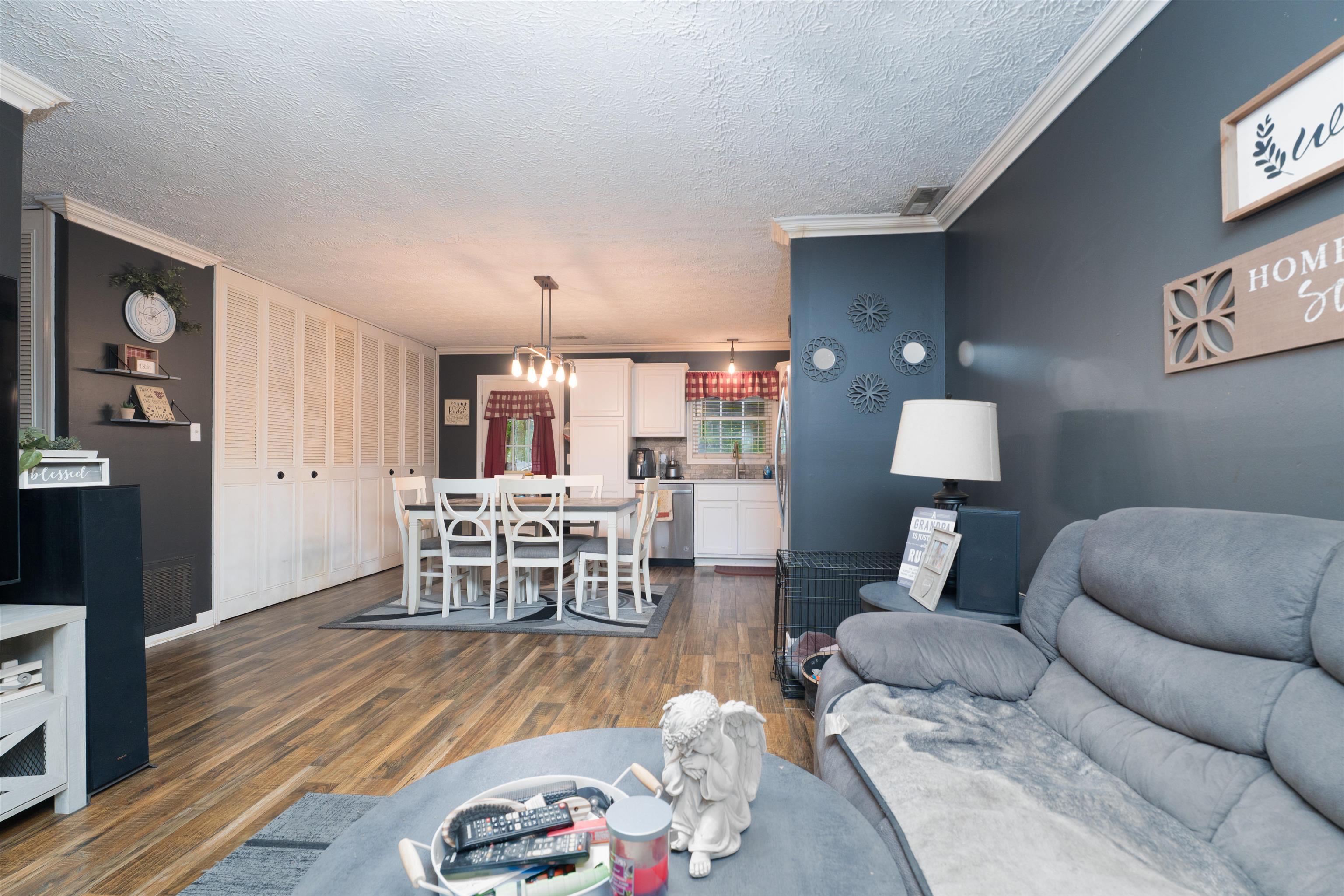 4730 Shell Dr., Owensboro, Kentucky 42303, 3 Bedrooms Bedrooms, ,1 BathroomBathrooms,Single Family Residence,For Sale,Shell Dr.,92339