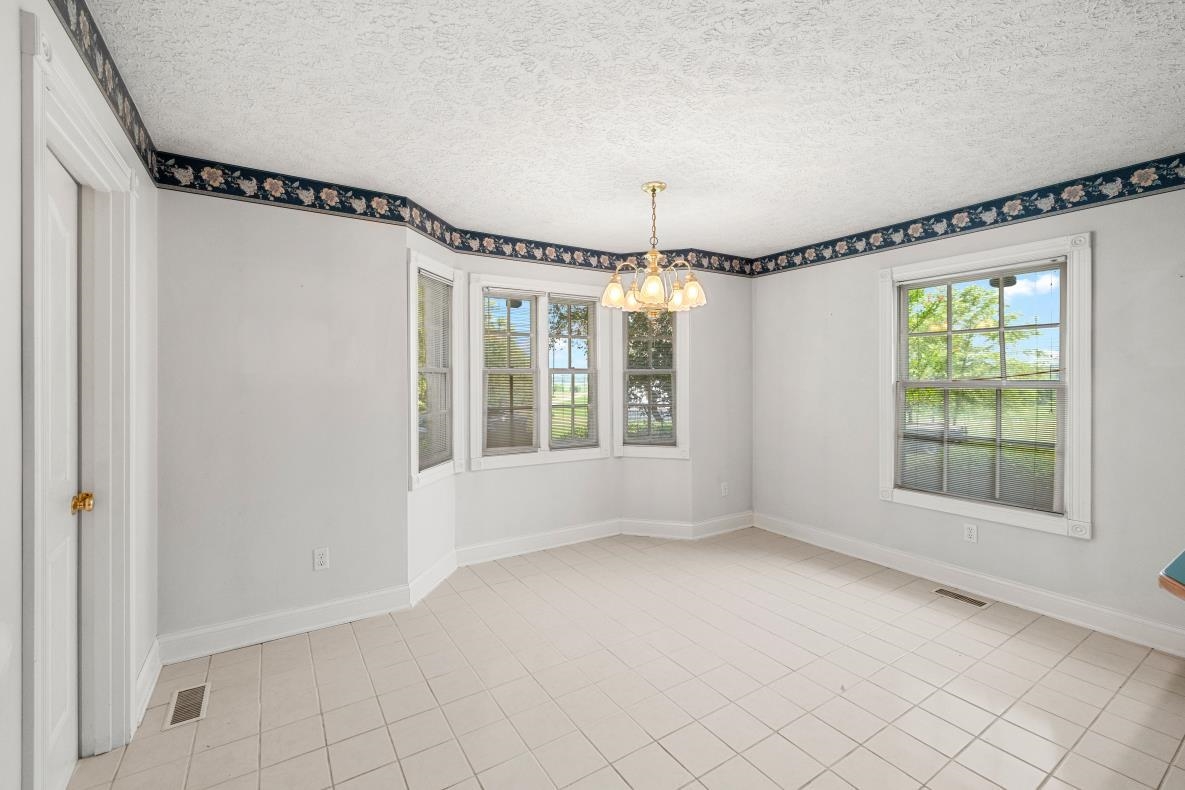 510 Highway 1207 (Daviess County), Utica, Kentucky 42376, 3 Bedrooms Bedrooms, ,2 BathroomsBathrooms,Single Family Residence,For Sale,Highway 1207 (Daviess County),92340
