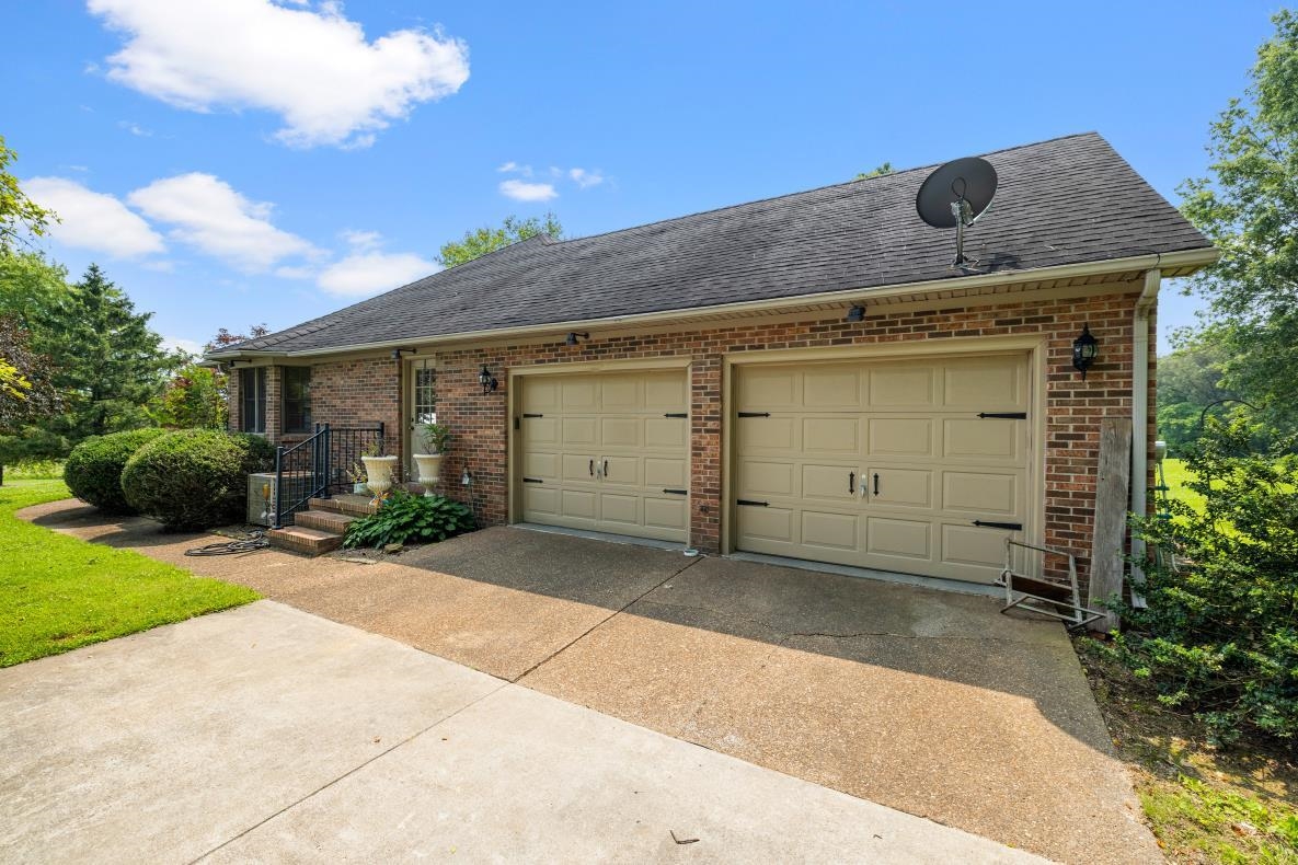510 Highway 1207 (Daviess County), Utica, Kentucky 42376, 3 Bedrooms Bedrooms, ,2 BathroomsBathrooms,Single Family Residence,For Sale,Highway 1207 (Daviess County),92340