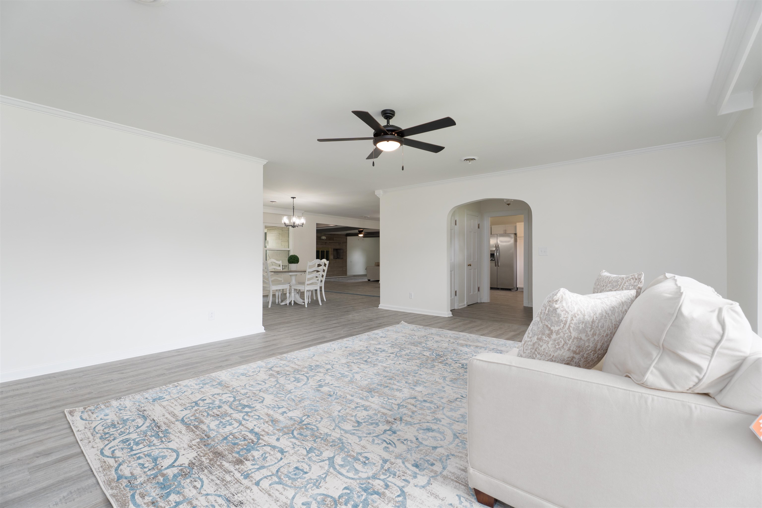 1811 Stratford Dr, Owensboro, Kentucky 42301, 2 Bedrooms Bedrooms, ,2 BathroomsBathrooms,Single Family Residence,For Sale,Stratford Dr,92342