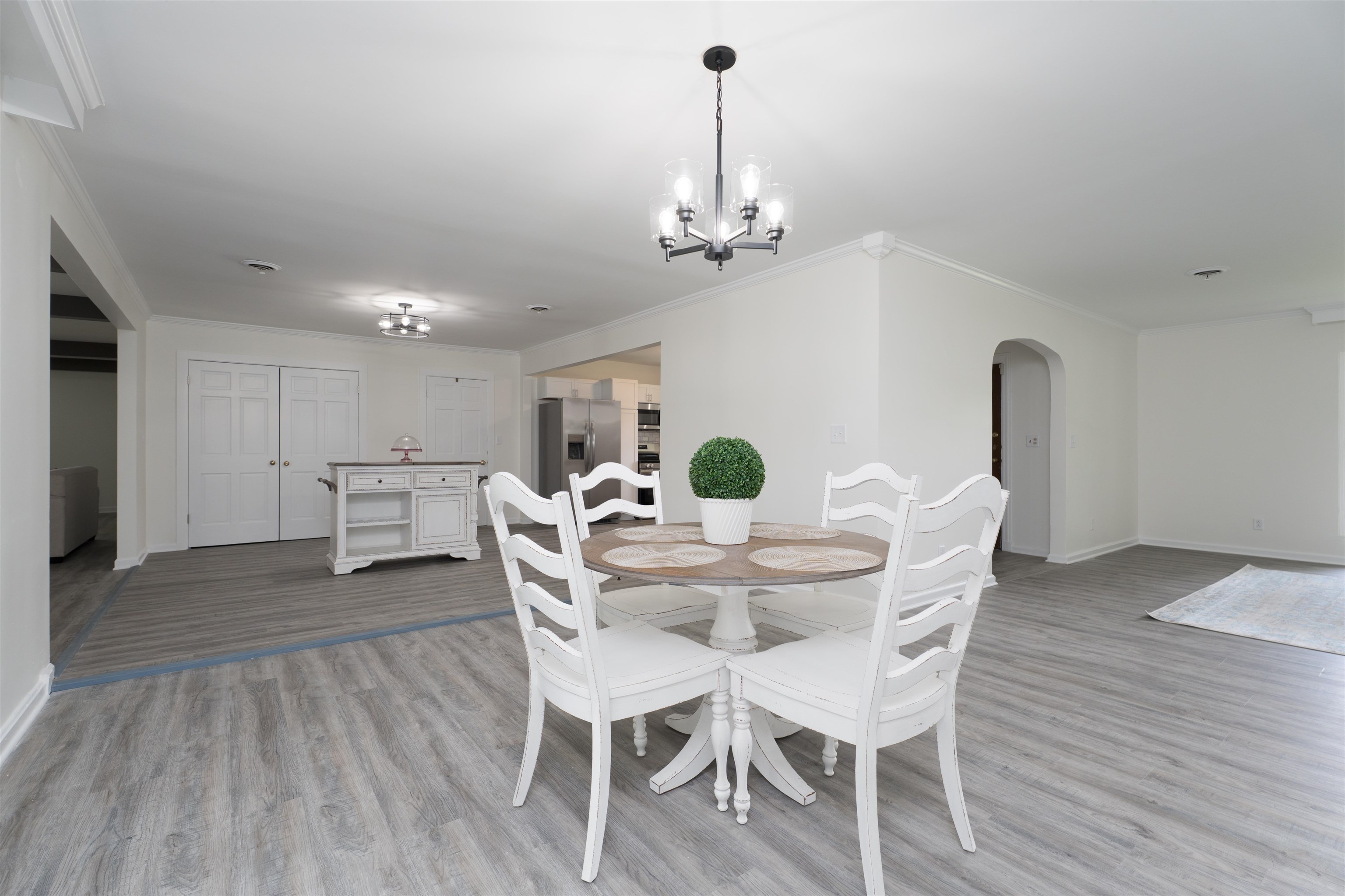 1811 Stratford Dr, Owensboro, Kentucky 42301, 2 Bedrooms Bedrooms, ,2 BathroomsBathrooms,Single Family Residence,For Sale,Stratford Dr,92342