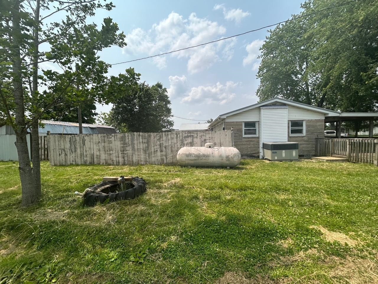 6677 Crooked Road, Reed, Kentucky 42451, 2 Bedrooms Bedrooms, ,2 BathroomsBathrooms,Single Family Residence,For Sale,Crooked Road,92343