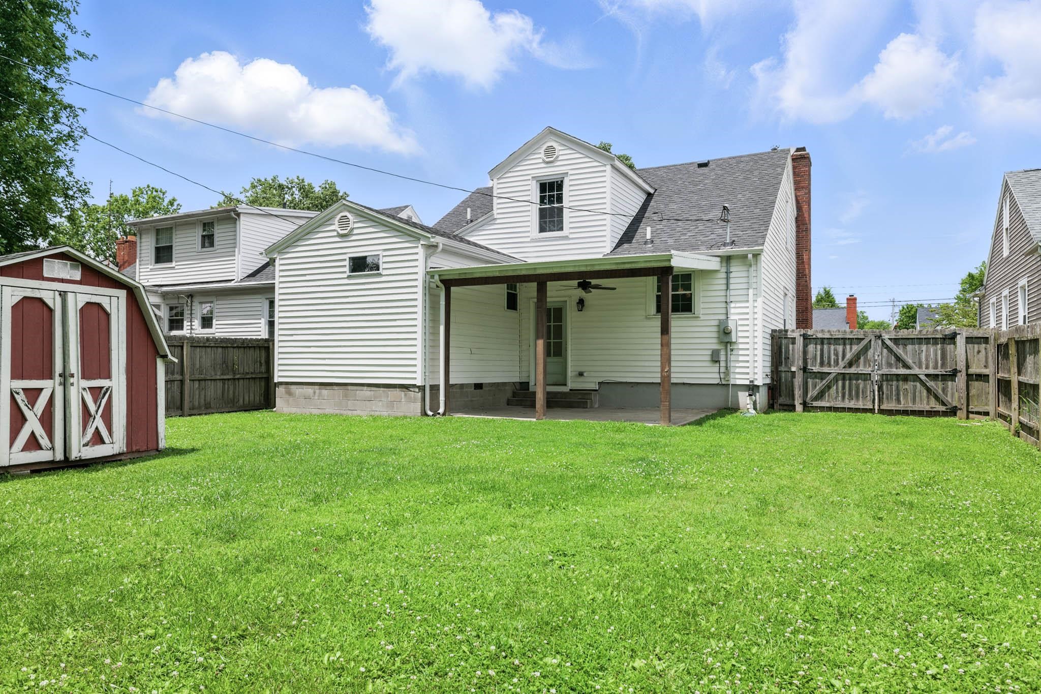 708 Hill Avenue, Owensboro, Kentucky 42301, 4 Bedrooms Bedrooms, ,2 BathroomsBathrooms,Single Family Residence,For Sale,Hill Avenue,92346