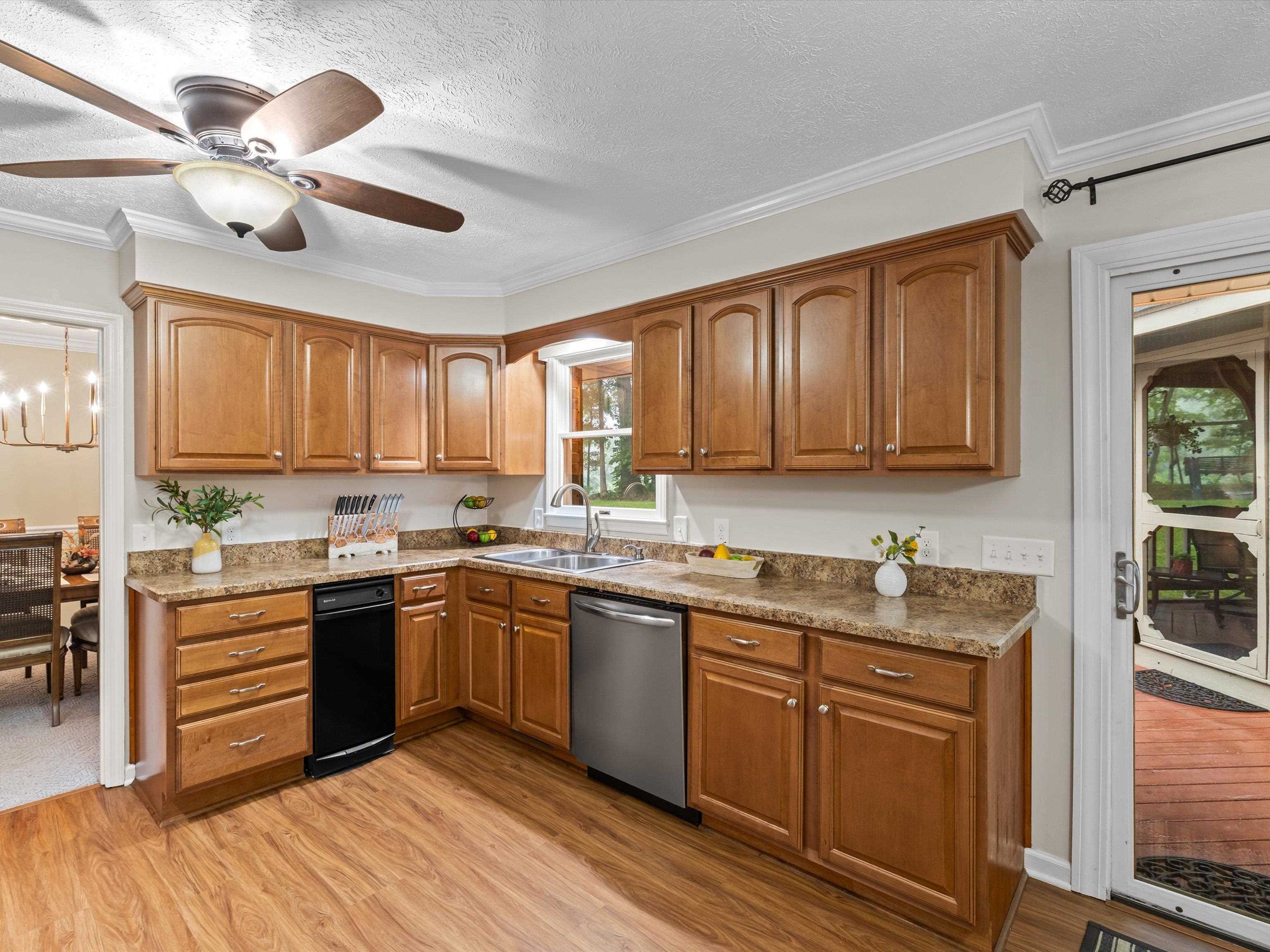 375 Hillcrest Circle, Hawesville, Kentucky 42348, 4 Bedrooms Bedrooms, ,3 BathroomsBathrooms,Single Family Residence,For Sale,Hillcrest Circle,92347