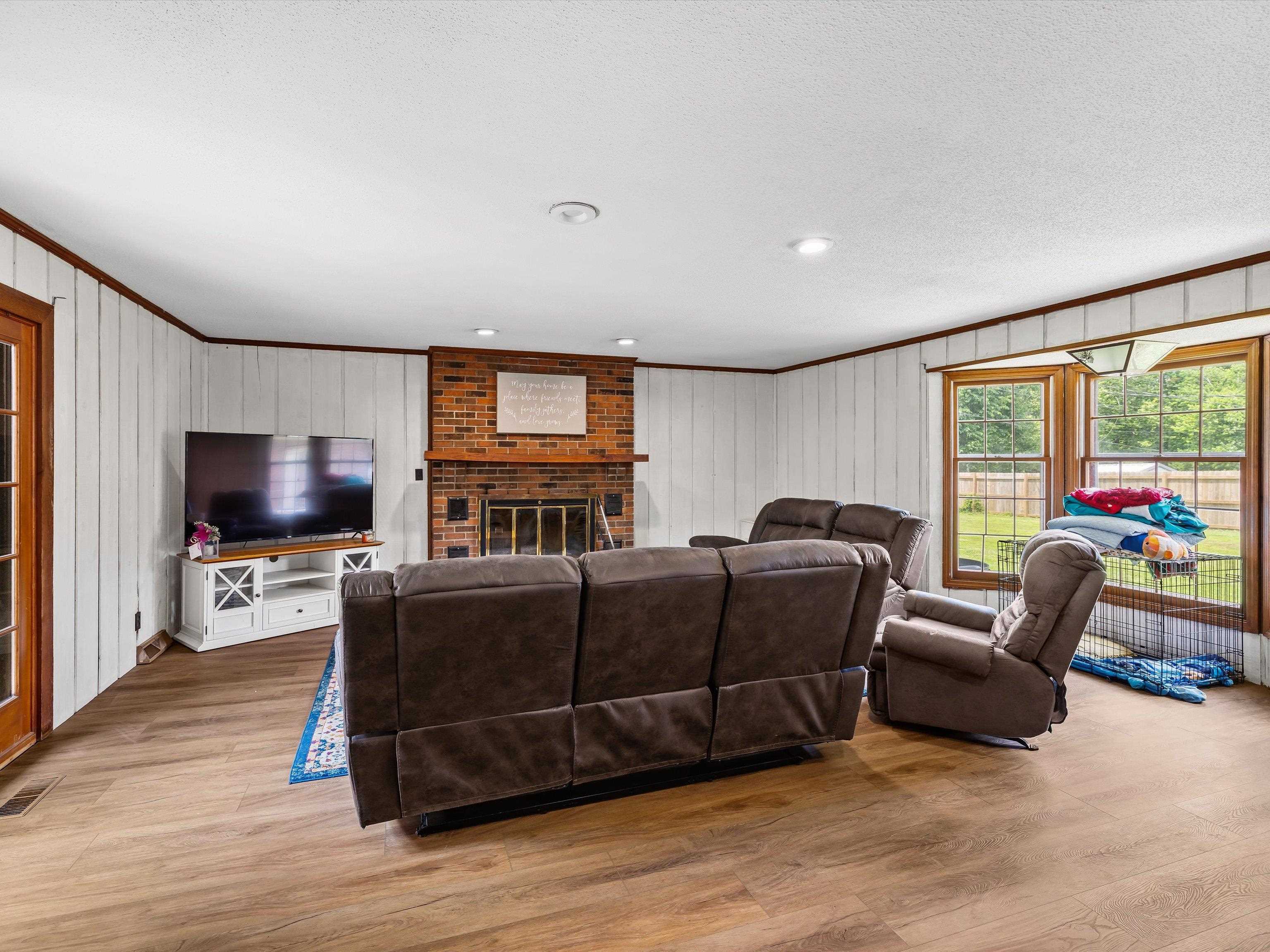 3505 Oaklane Drive, Philpot, Kentucky 42366, 3 Bedrooms Bedrooms, ,2 BathroomsBathrooms,Single Family Residence,For Sale,Oaklane Drive,92348