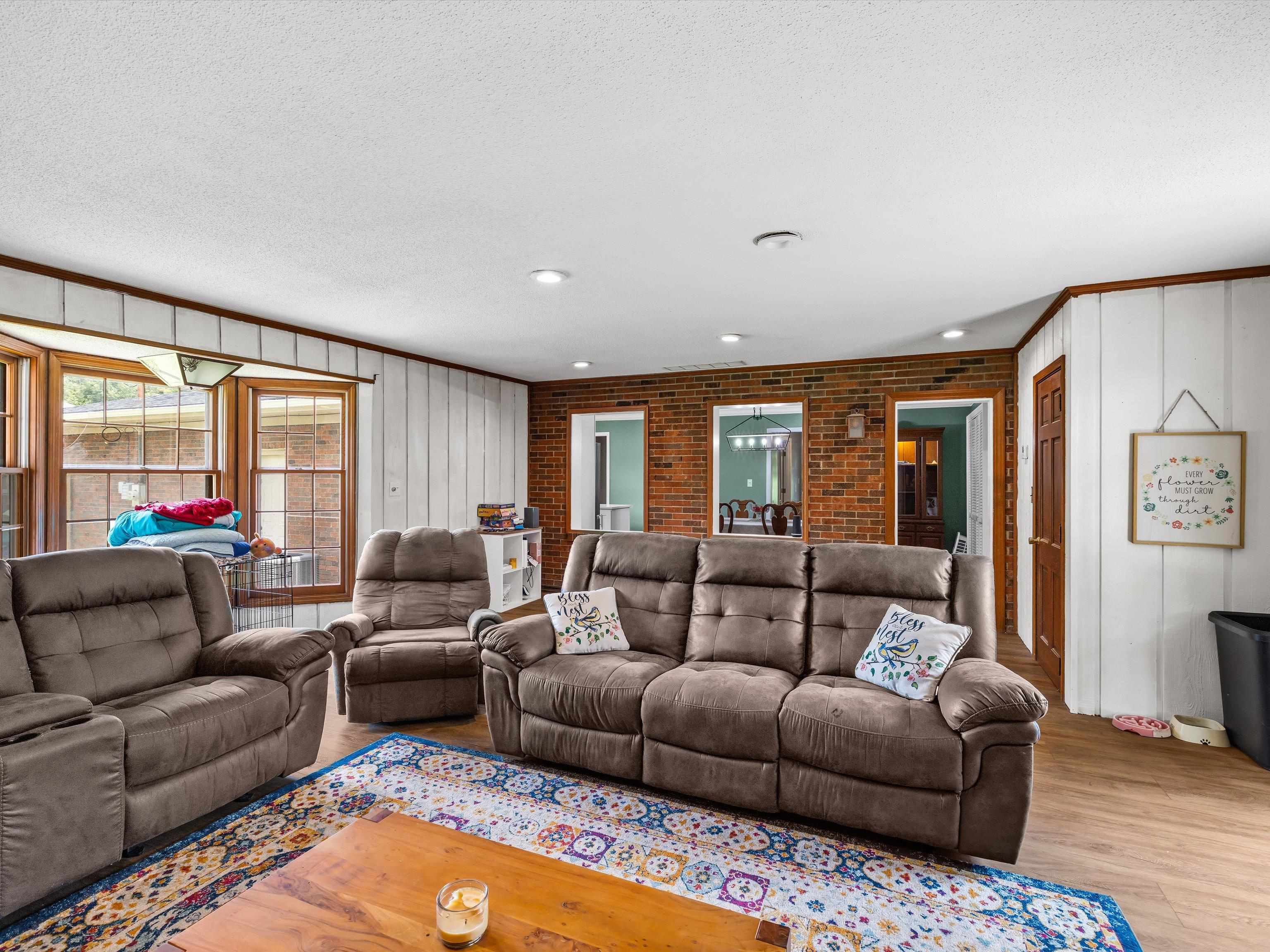 3505 Oaklane Drive, Philpot, Kentucky 42366, 3 Bedrooms Bedrooms, ,2 BathroomsBathrooms,Single Family Residence,For Sale,Oaklane Drive,92348