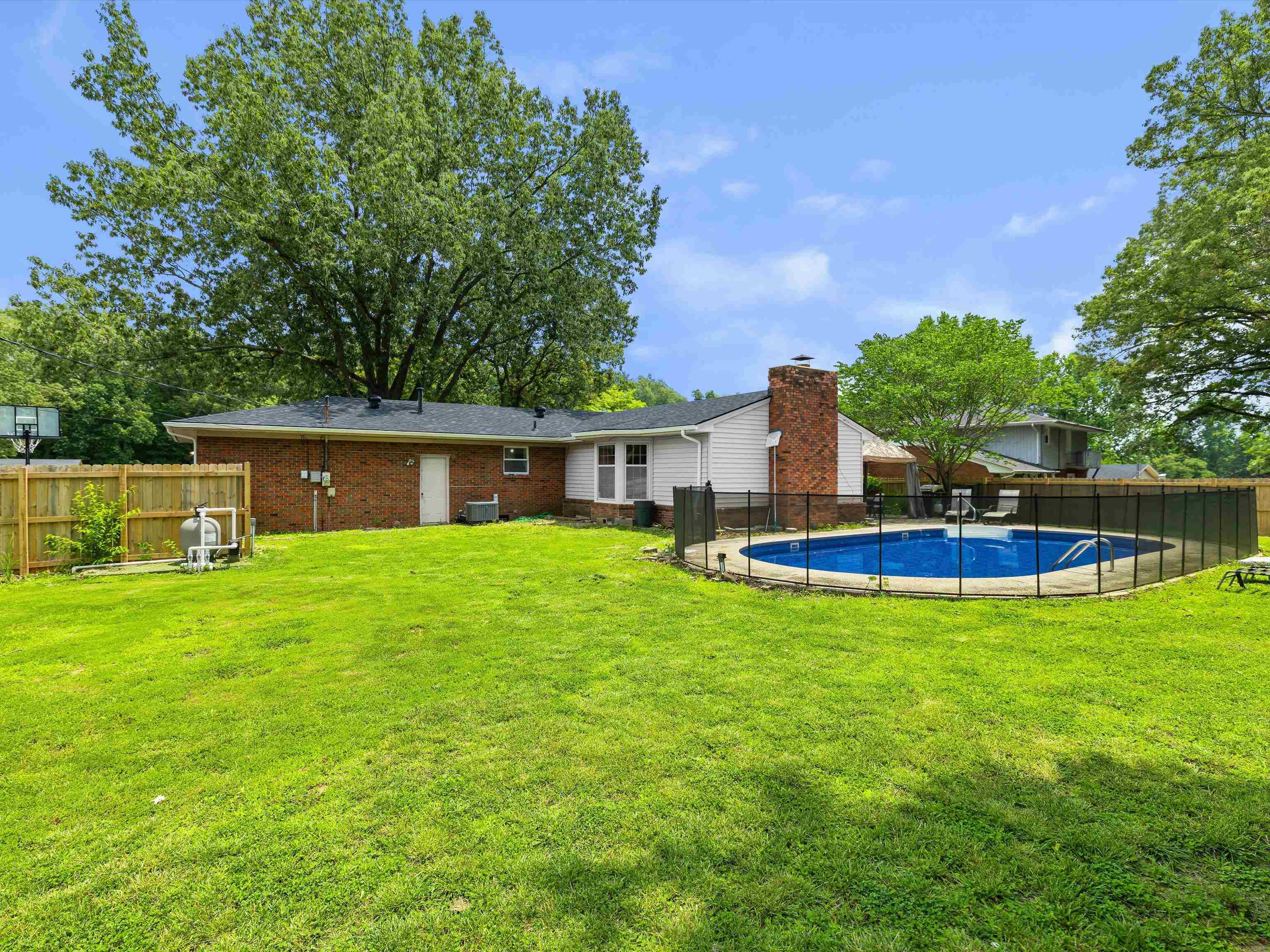 3505 Oaklane Drive, Philpot, Kentucky 42366, 3 Bedrooms Bedrooms, ,2 BathroomsBathrooms,Single Family Residence,For Sale,Oaklane Drive,92348