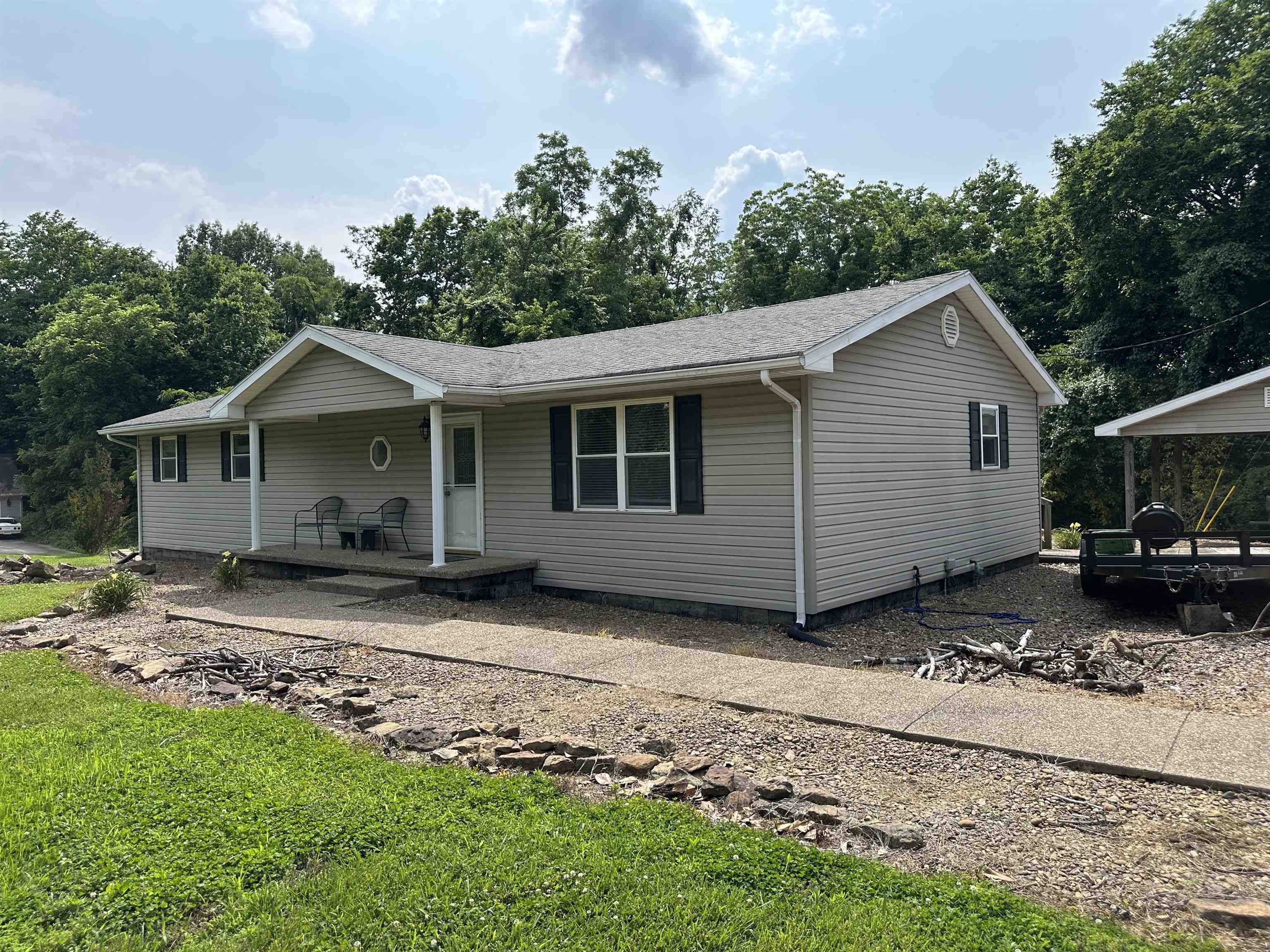 10555 Kelly Cemetery Road, Maceo, Kentucky 42355, 3 Bedrooms Bedrooms, ,2 BathroomsBathrooms,Single Family Residence,For Sale,Kelly Cemetery Road,92349
