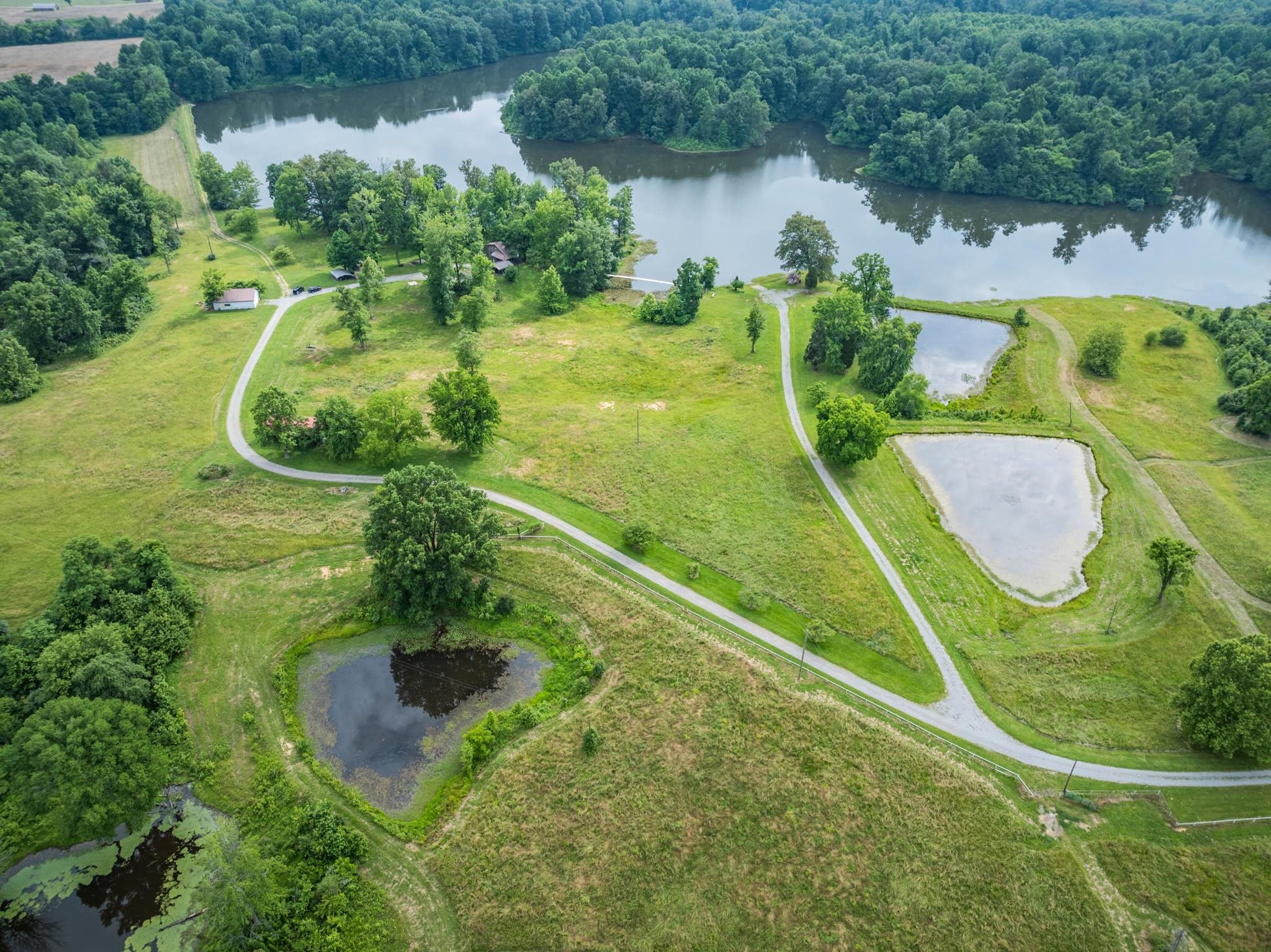 4922 & 4936 Hwy 416, Robards, Kentucky 42452, 2 Bedrooms Bedrooms, ,1 BathroomBathrooms,Farm,For Sale,Hwy 416,92351