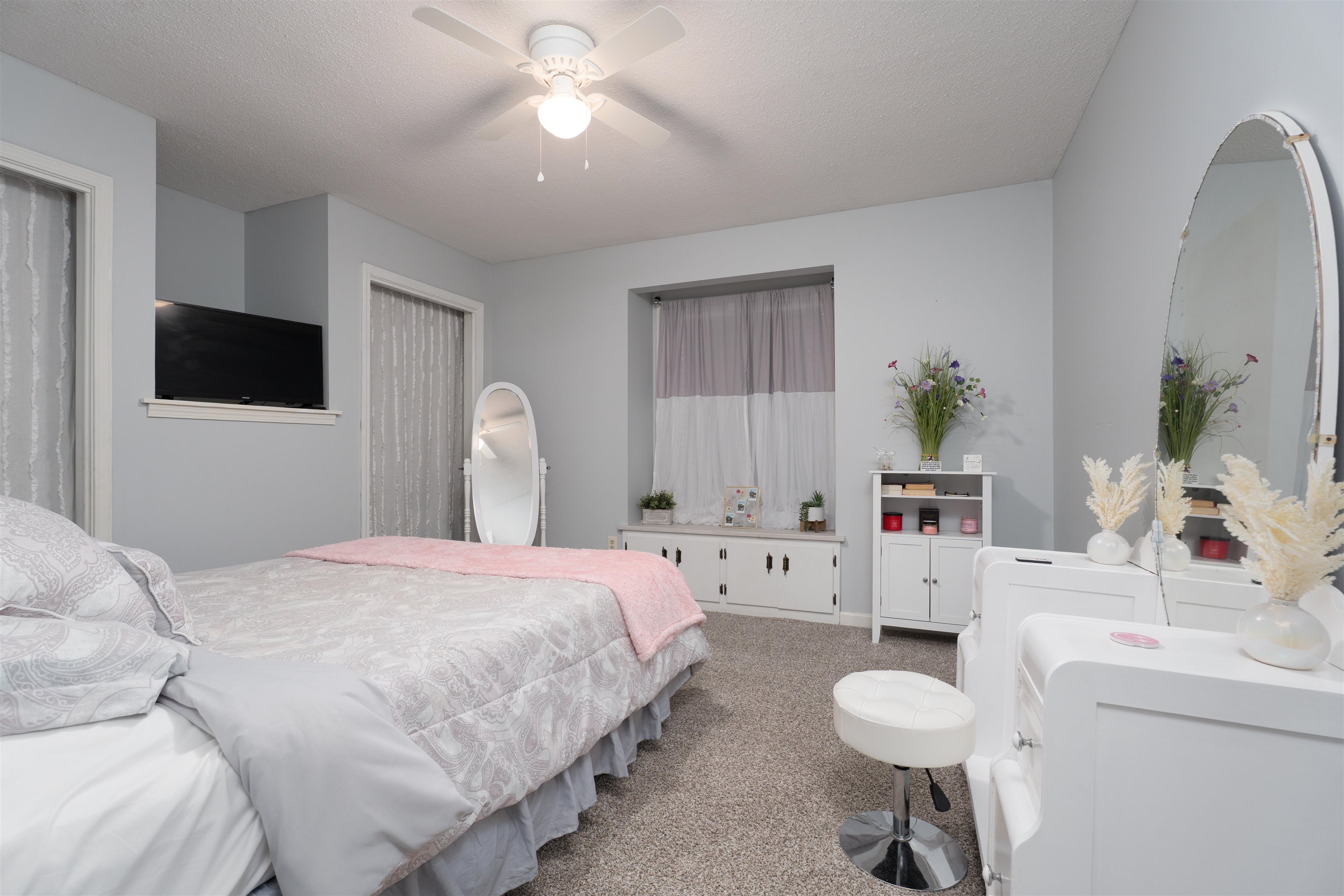 4413 Old Hartford Rd, Owensboro, Kentucky 42303, 4 Bedrooms Bedrooms, ,3 BathroomsBathrooms,Single Family Residence,For Sale,Old Hartford Rd,92353