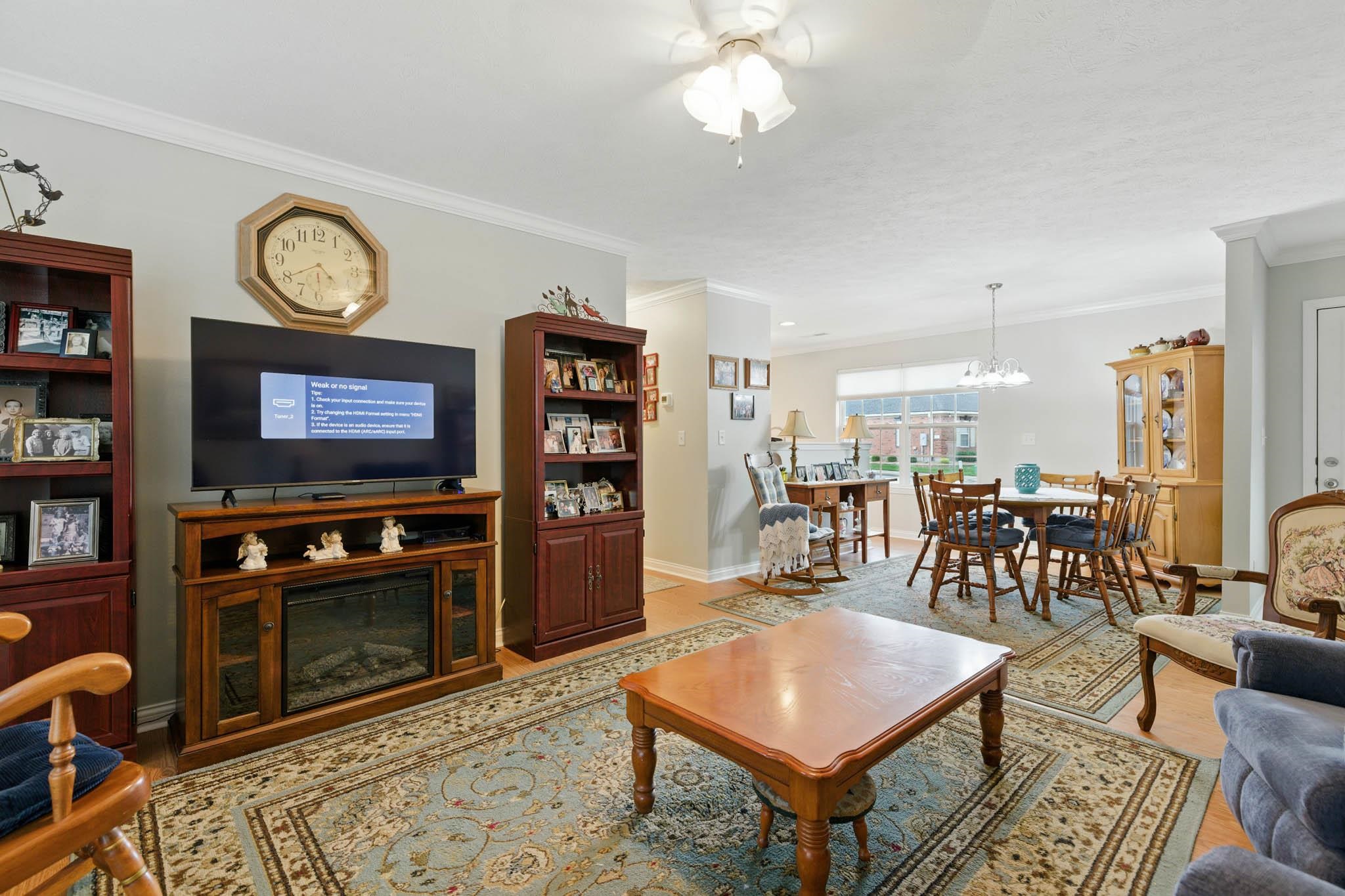2050 Trillium Gardens, Owensboro, Kentucky 42303, 2 Bedrooms Bedrooms, ,2 BathroomsBathrooms,Condominium,For Sale,Trillium Gardens,92357