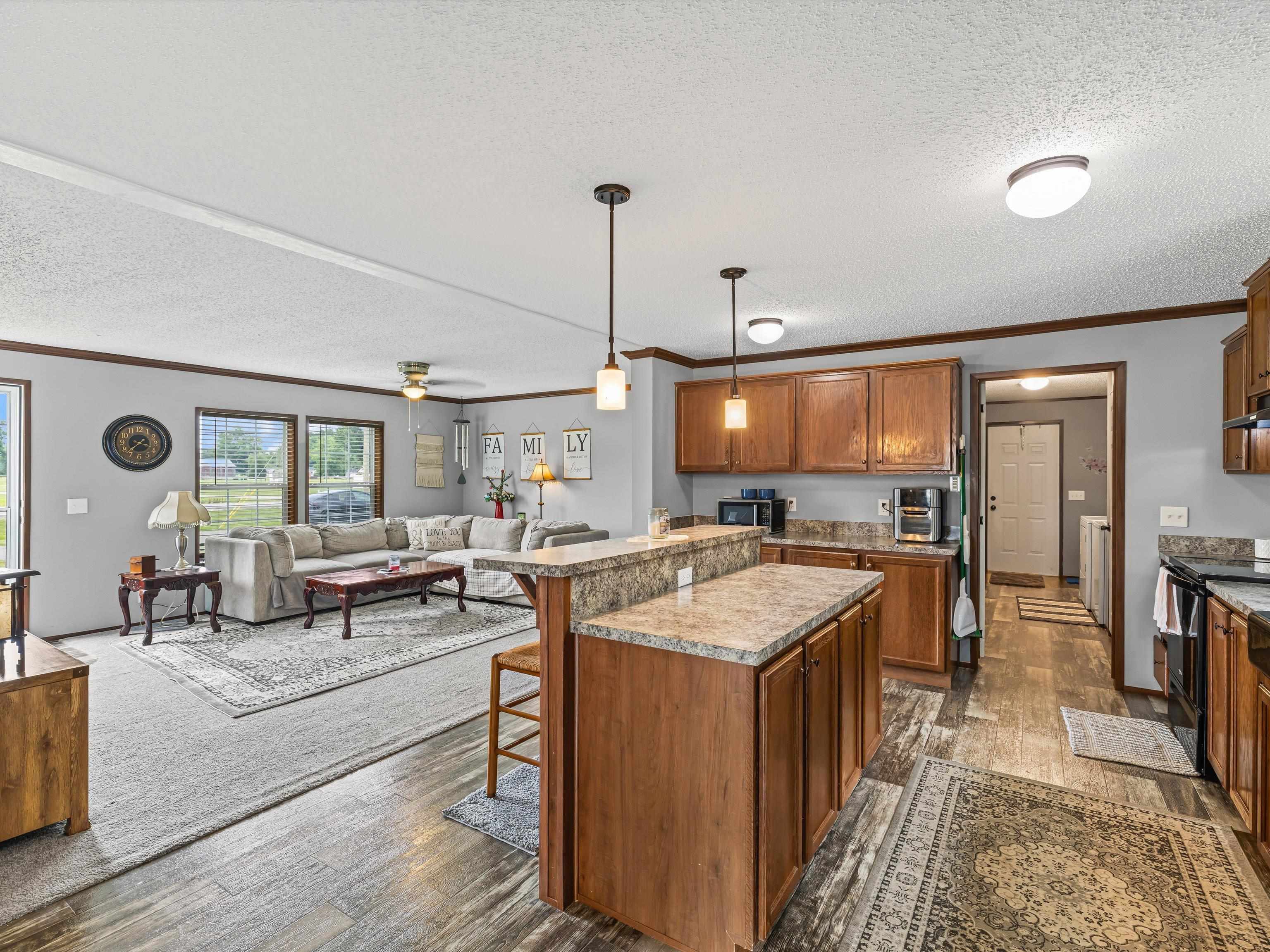 3096 State Route 136 W, Henderson, Kentucky 42420, 3 Bedrooms Bedrooms, ,2 BathroomsBathrooms,Manufactured Home,For Sale,State Route 136 W,92359