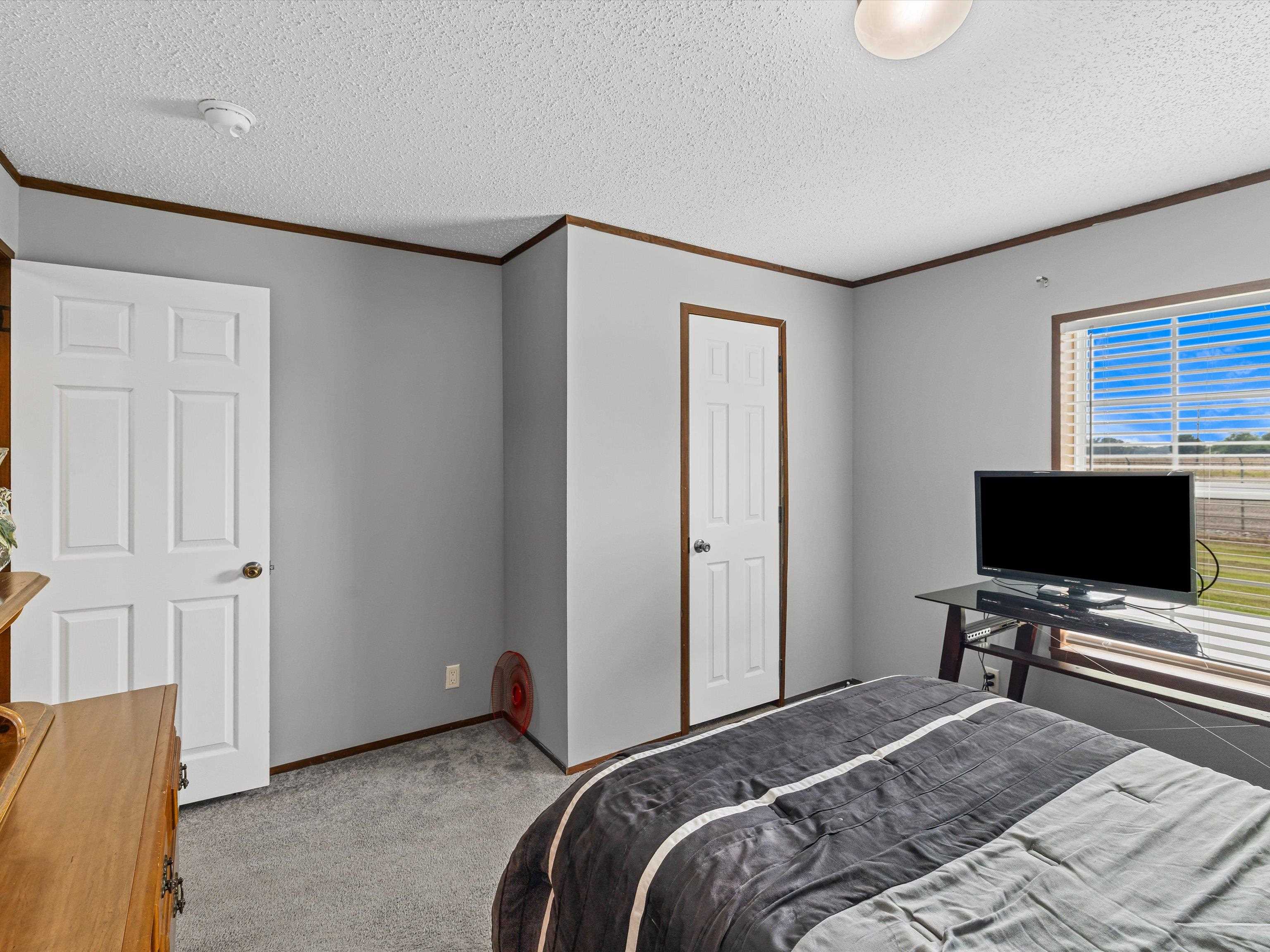 3096 State Route 136 W, Henderson, Kentucky 42420, 3 Bedrooms Bedrooms, ,2 BathroomsBathrooms,Manufactured Home,For Sale,State Route 136 W,92359