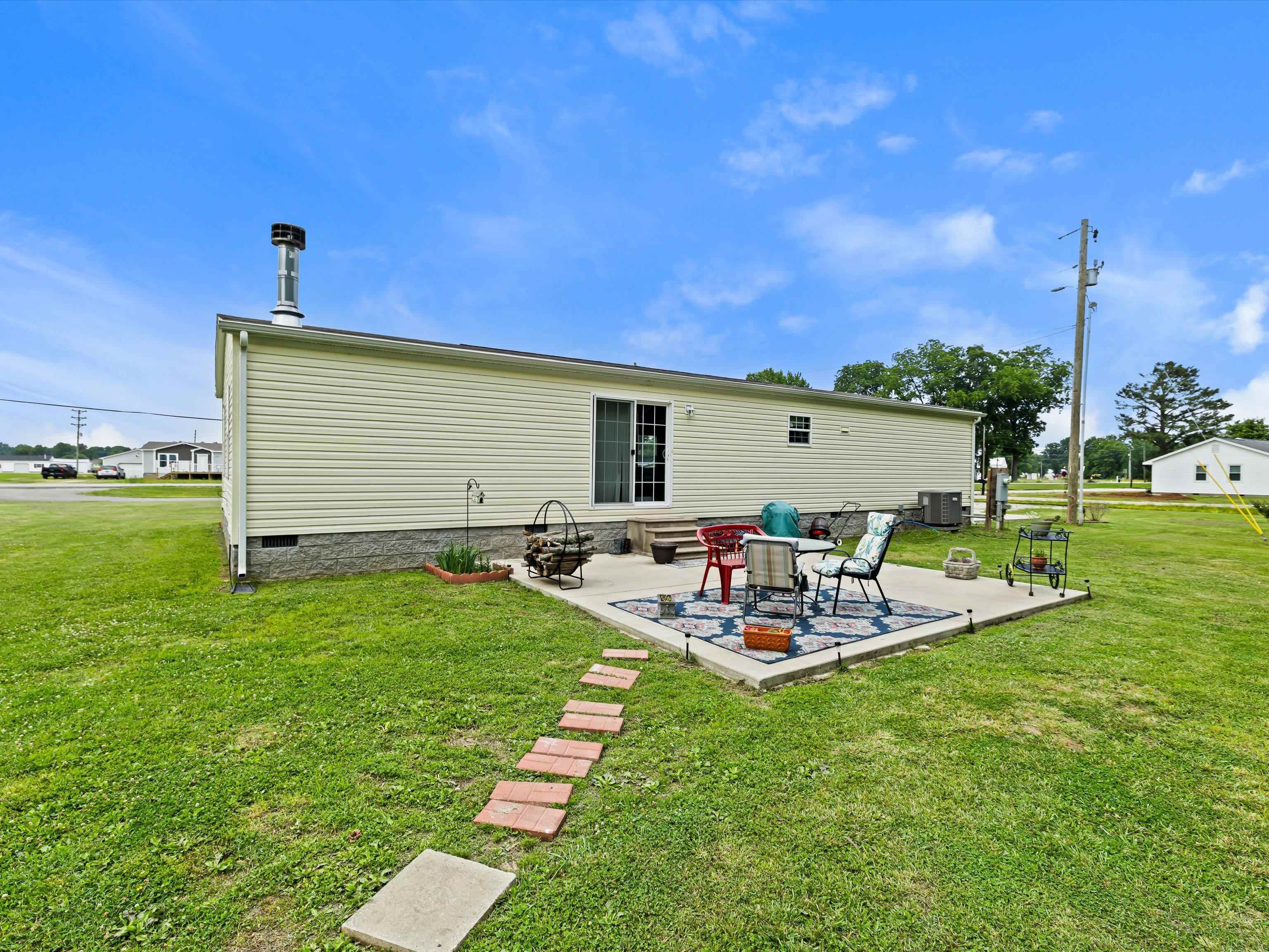 3096 State Route 136 W, Henderson, Kentucky 42420, 3 Bedrooms Bedrooms, ,2 BathroomsBathrooms,Manufactured Home,For Sale,State Route 136 W,92359