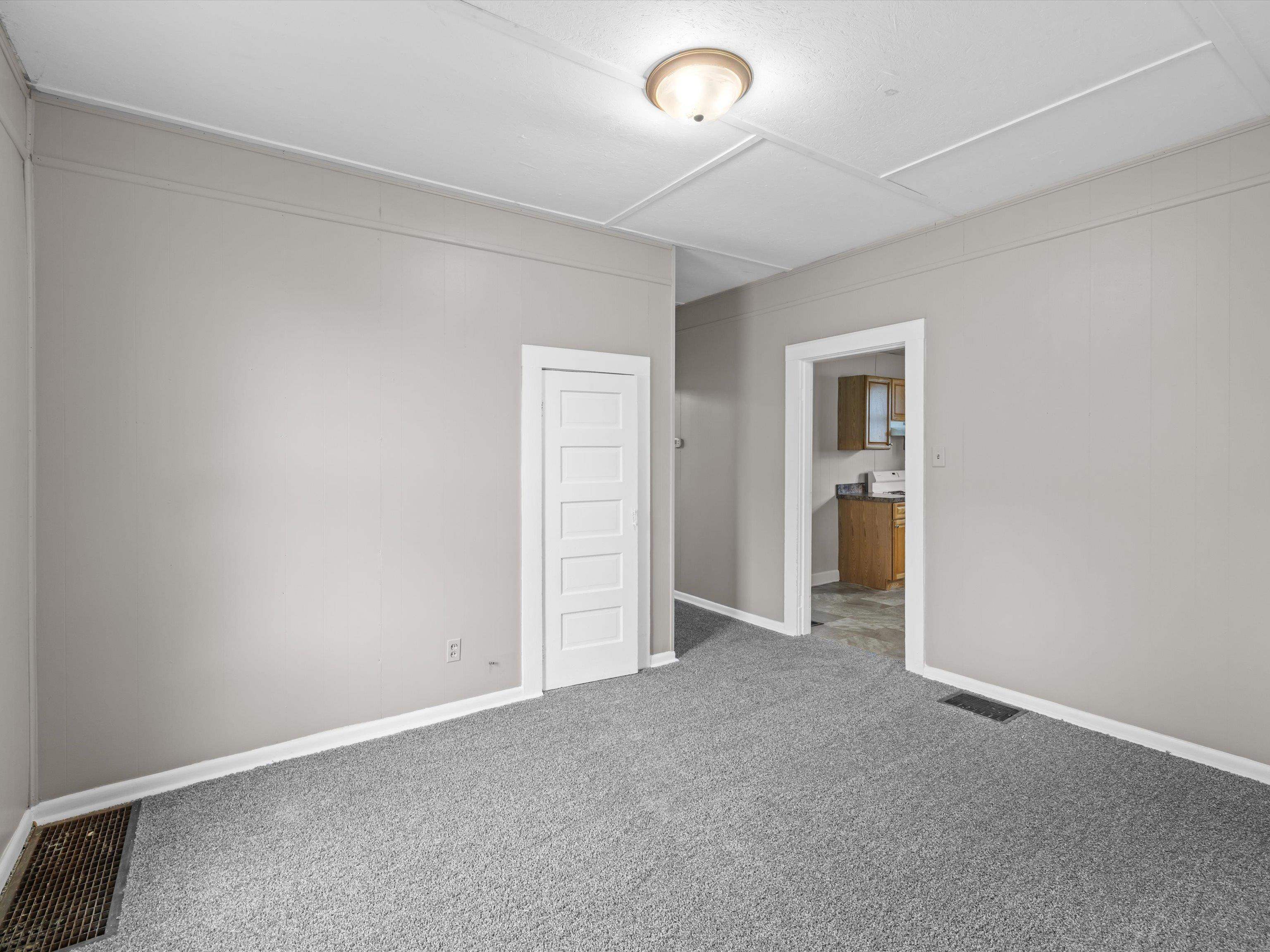 1531 Herr Ave., Owensboro, Kentucky 42301, 2 Bedrooms Bedrooms, ,1 BathroomBathrooms,Single Family Residence,For Sale,Herr Ave.,92362