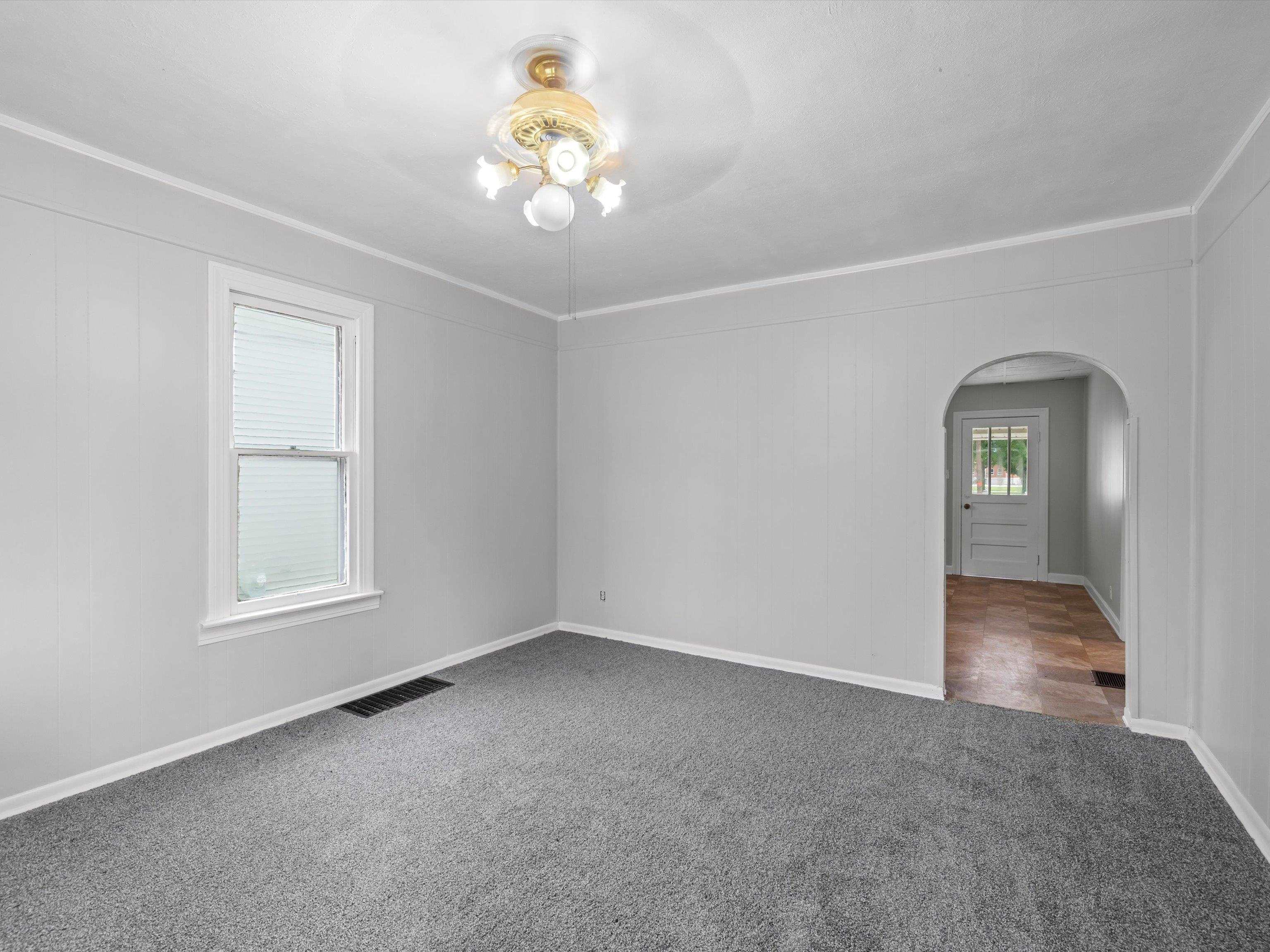 1531 Herr Ave., Owensboro, Kentucky 42301, 2 Bedrooms Bedrooms, ,1 BathroomBathrooms,Single Family Residence,For Sale,Herr Ave.,92362