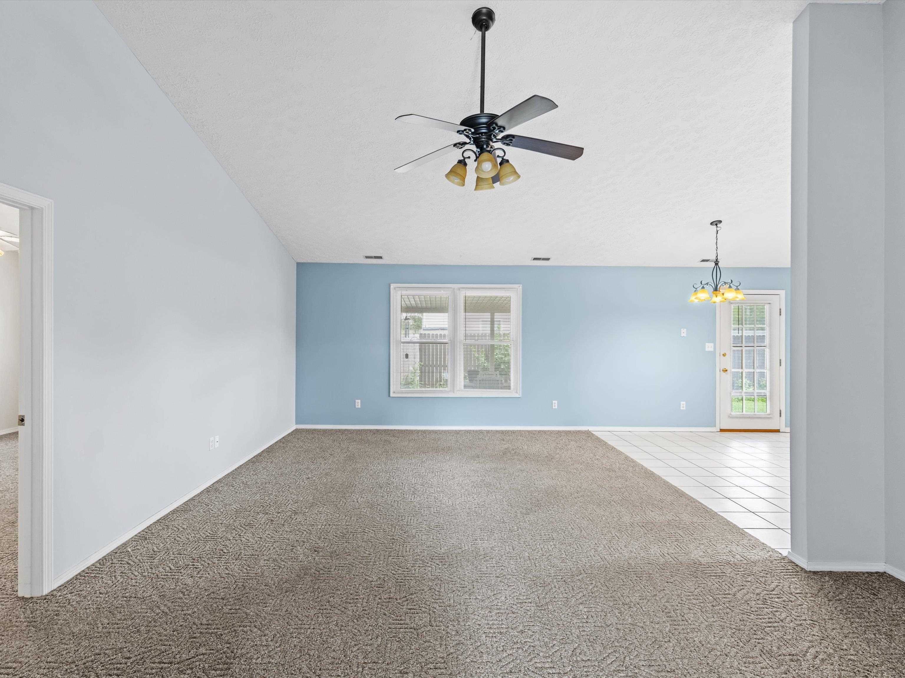 4349 Strickland Drive, Owensboro, Kentucky 42301, 3 Bedrooms Bedrooms, ,2 BathroomsBathrooms,Single Family Residence,For Sale,Strickland Drive,92363