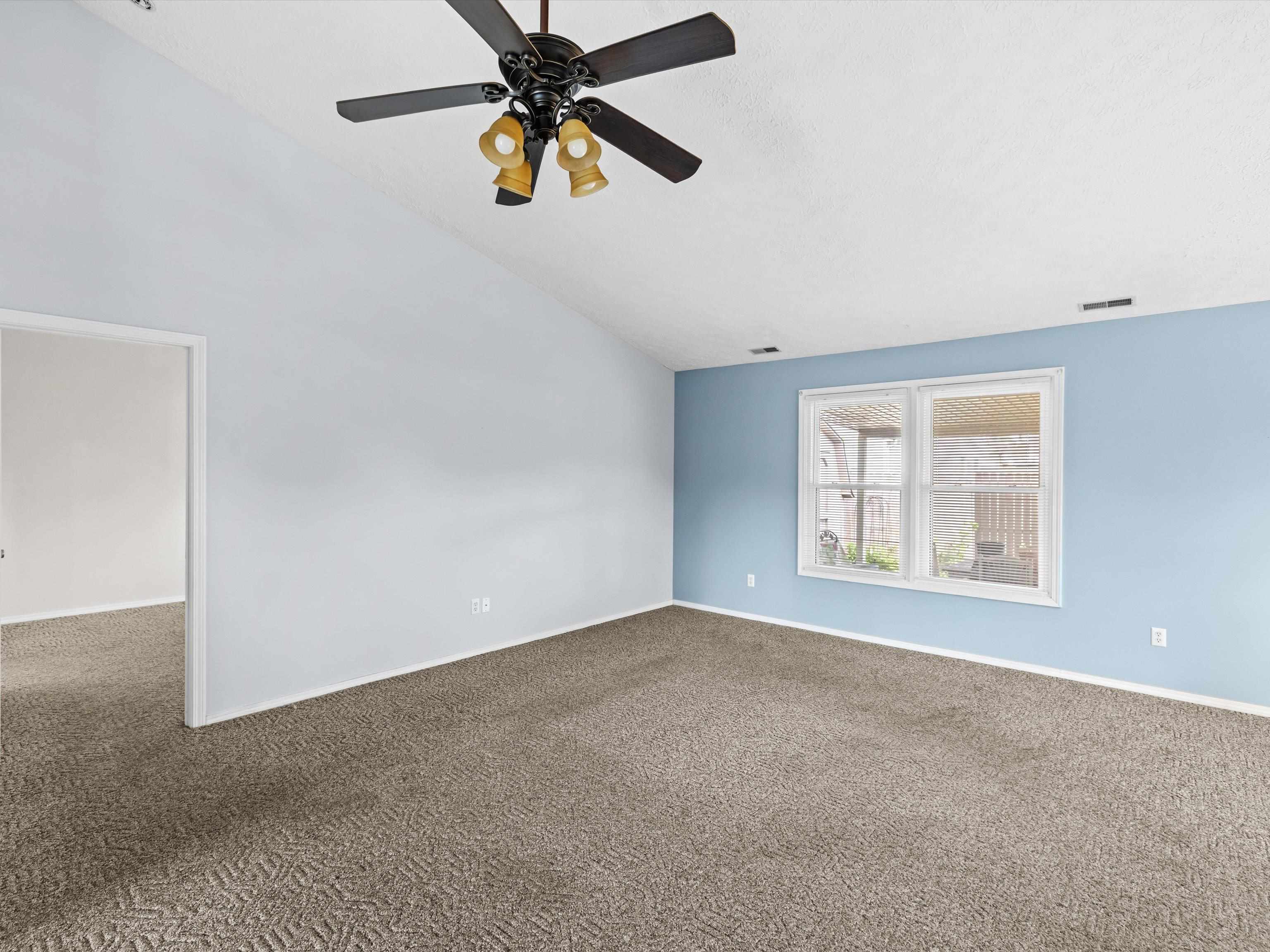 4349 Strickland Drive, Owensboro, Kentucky 42301, 3 Bedrooms Bedrooms, ,2 BathroomsBathrooms,Single Family Residence,For Sale,Strickland Drive,92363