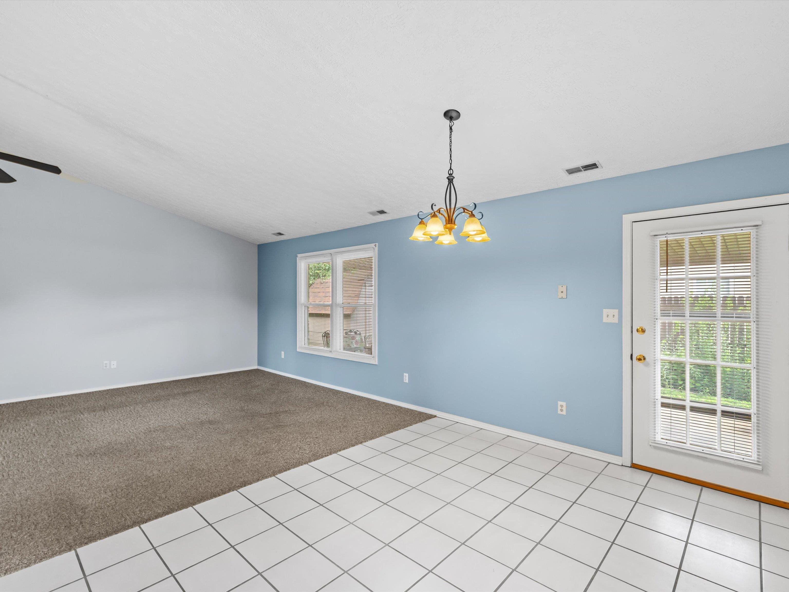 4349 Strickland Drive, Owensboro, Kentucky 42301, 3 Bedrooms Bedrooms, ,2 BathroomsBathrooms,Single Family Residence,For Sale,Strickland Drive,92363
