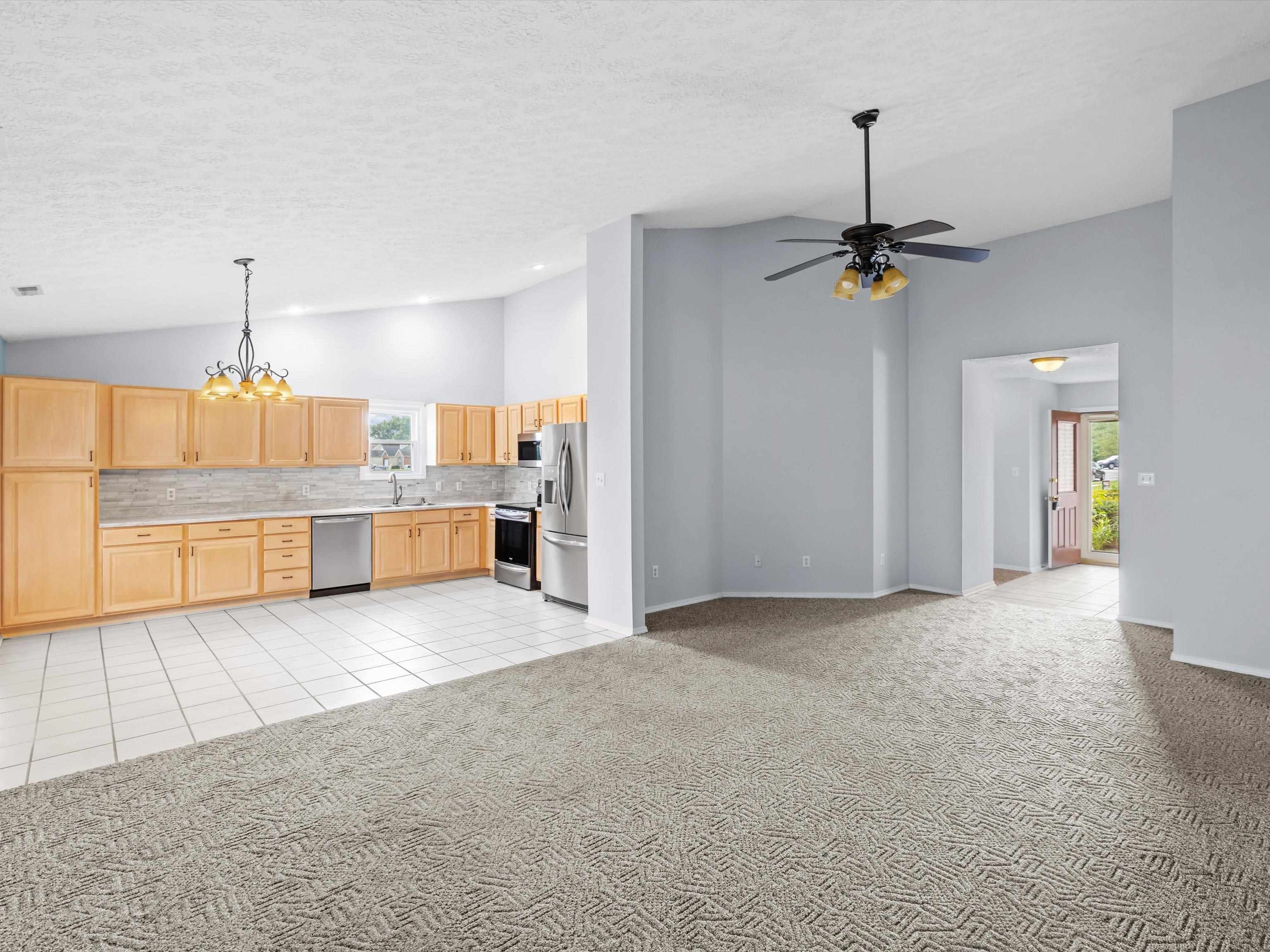 4349 Strickland Drive, Owensboro, Kentucky 42301, 3 Bedrooms Bedrooms, ,2 BathroomsBathrooms,Single Family Residence,For Sale,Strickland Drive,92363